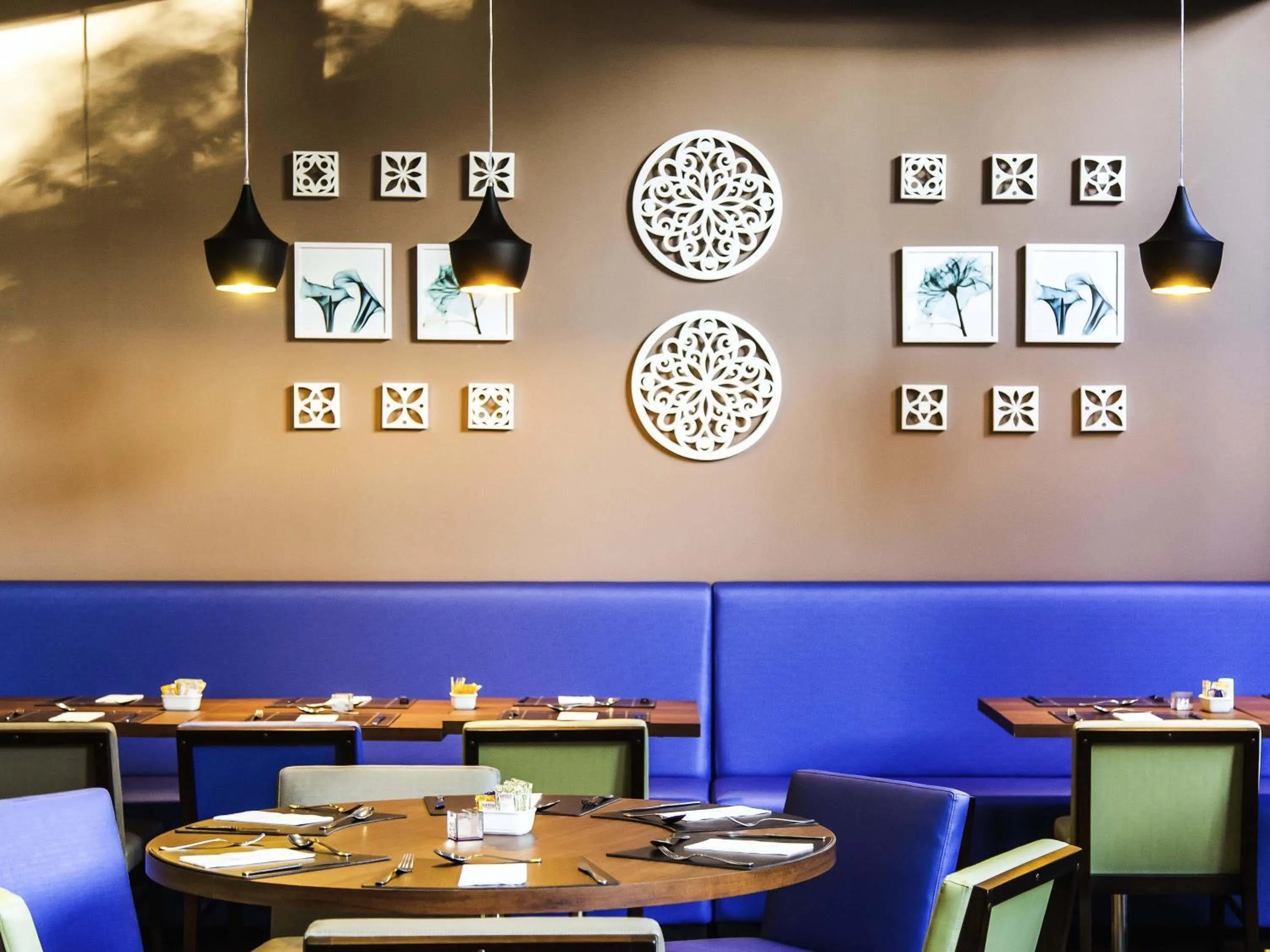 Restaurant/places to eat in Novotel Porto Alegre Tres Figueiras