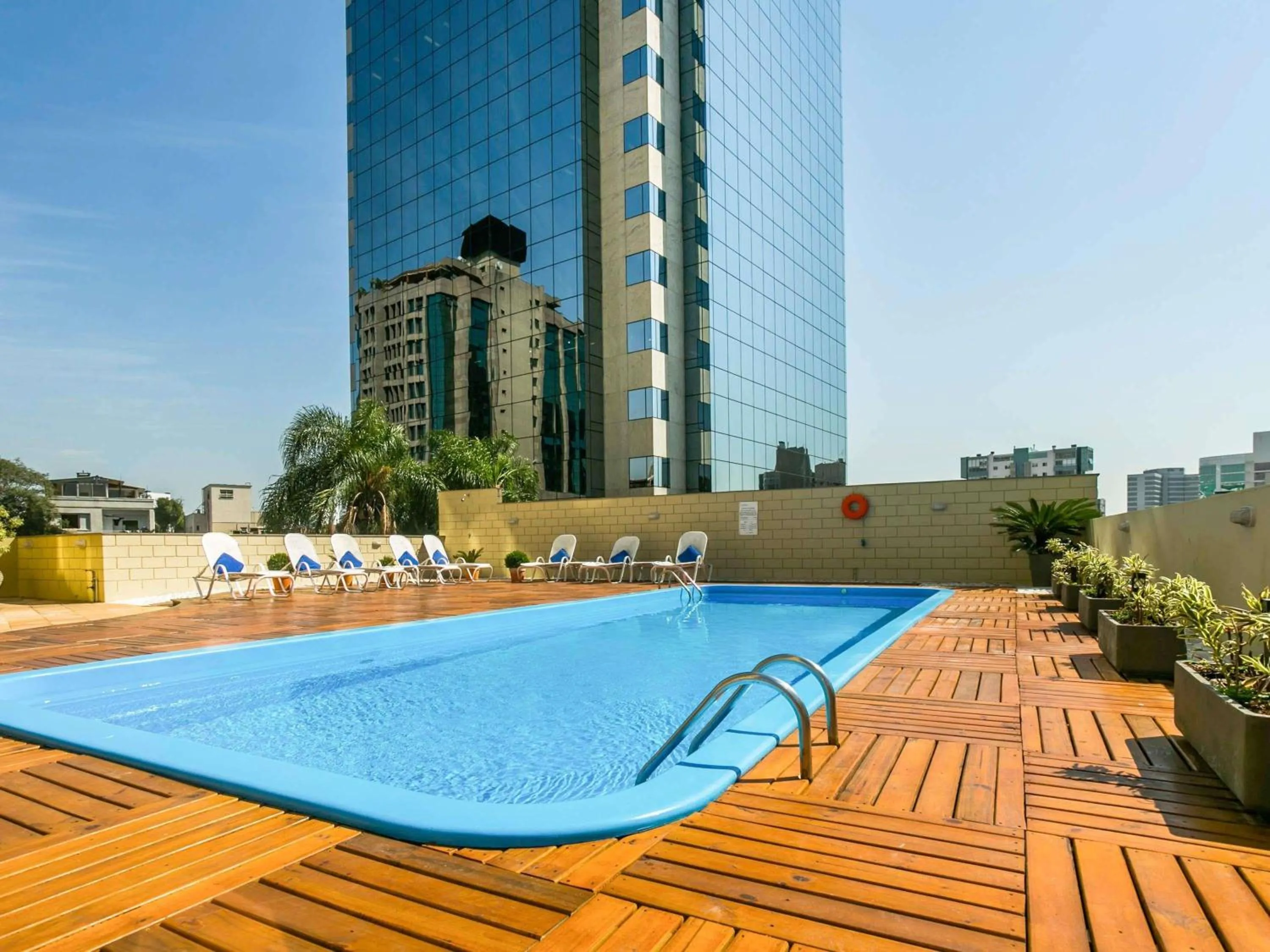 Property building in Novotel Porto Alegre Tres Figueiras