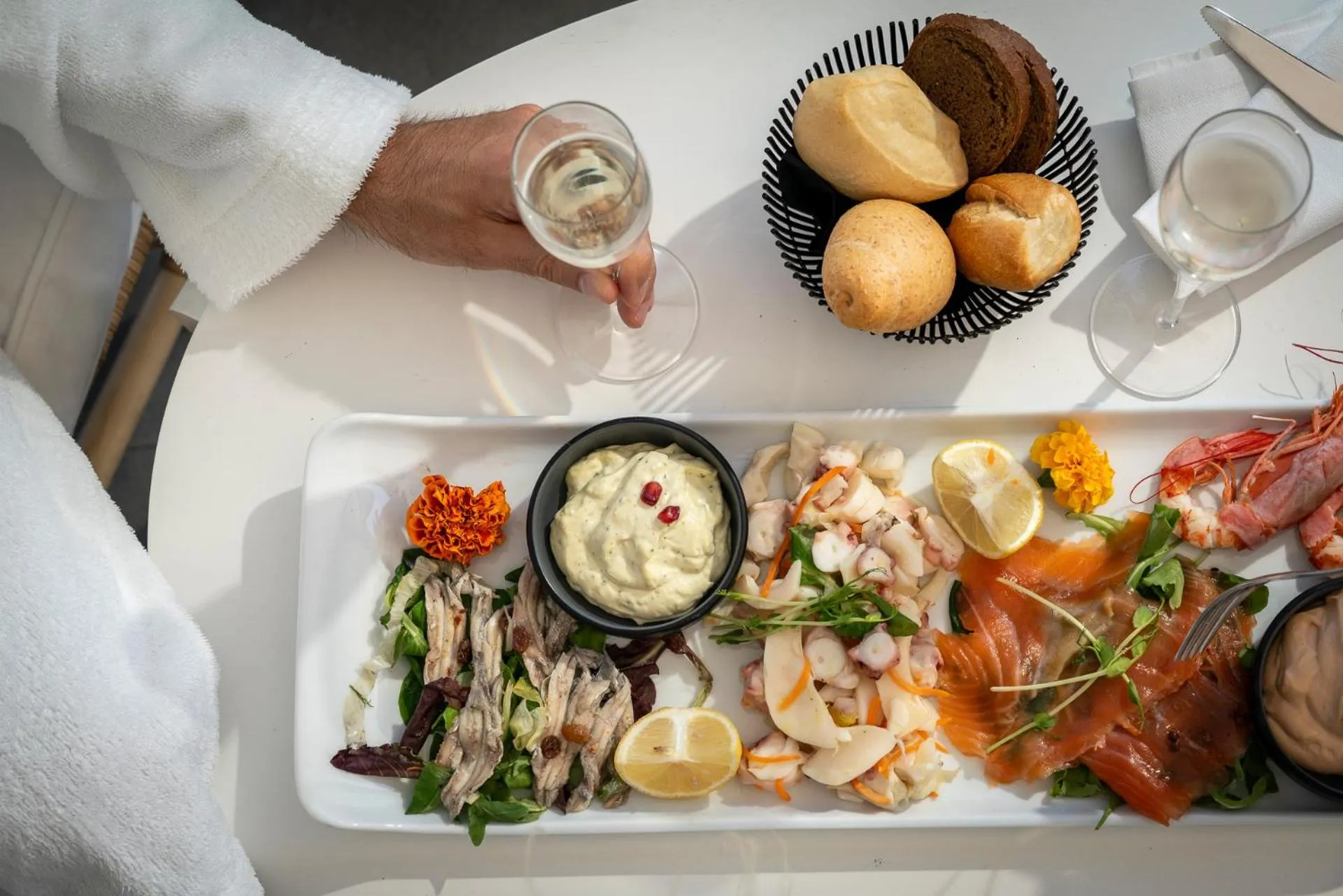 Food and drinks in Bolina Suite & Spa