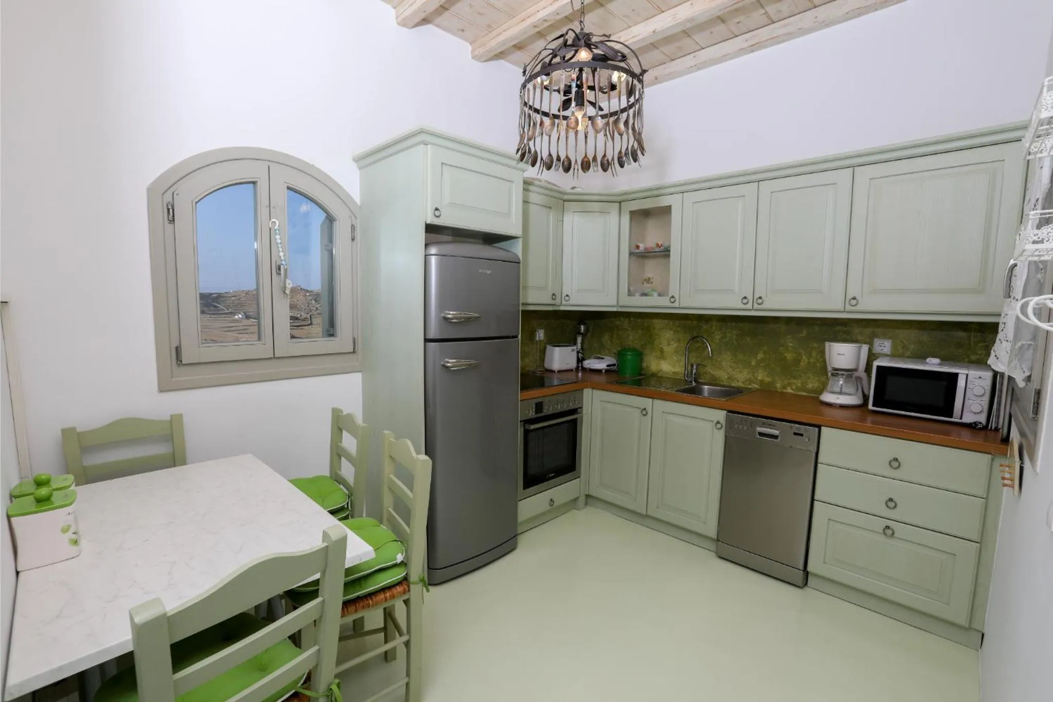 Kitchen or kitchenette in Mykonian Kazarte