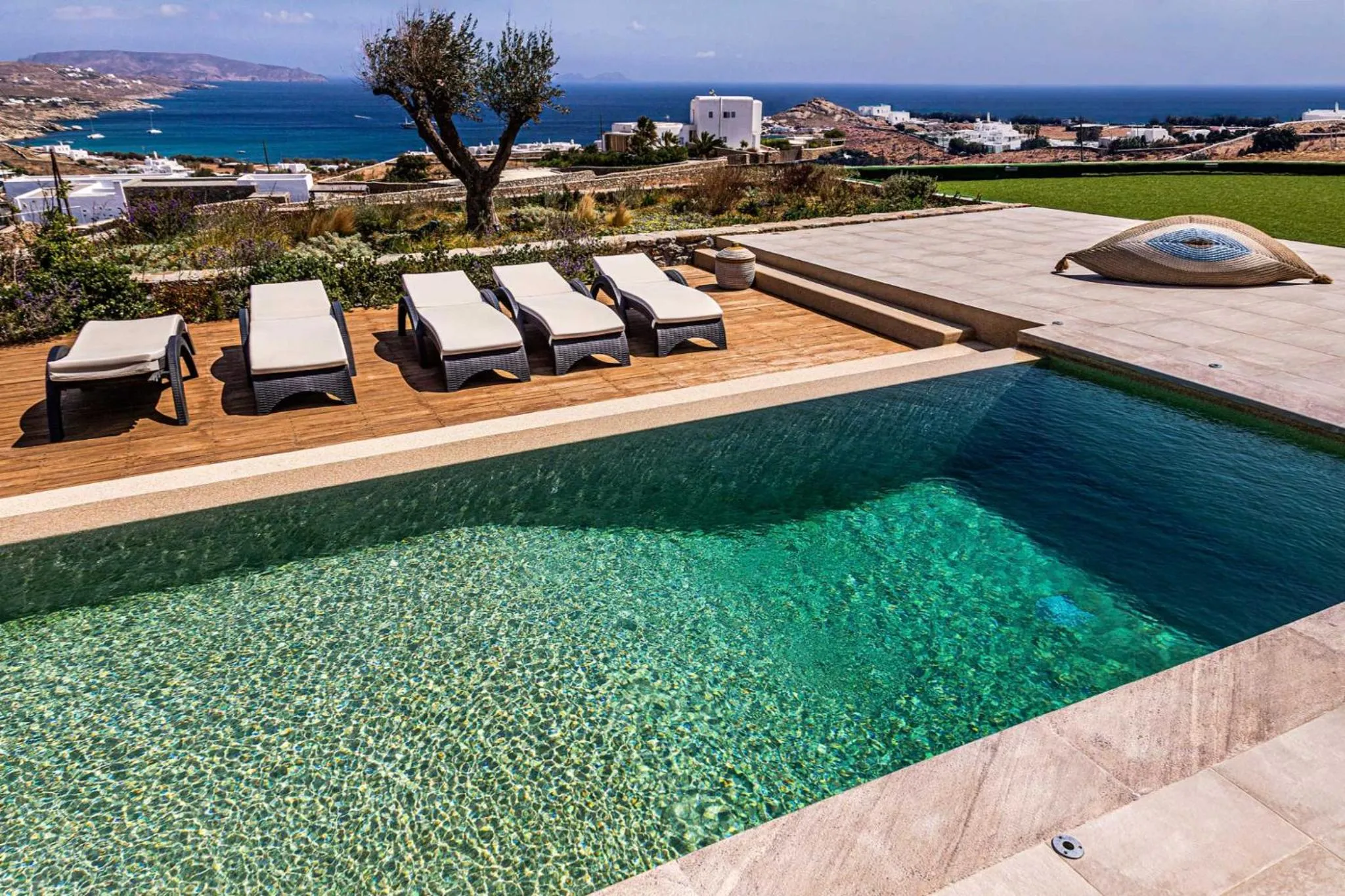 Pool view in Mykonian Kazarte