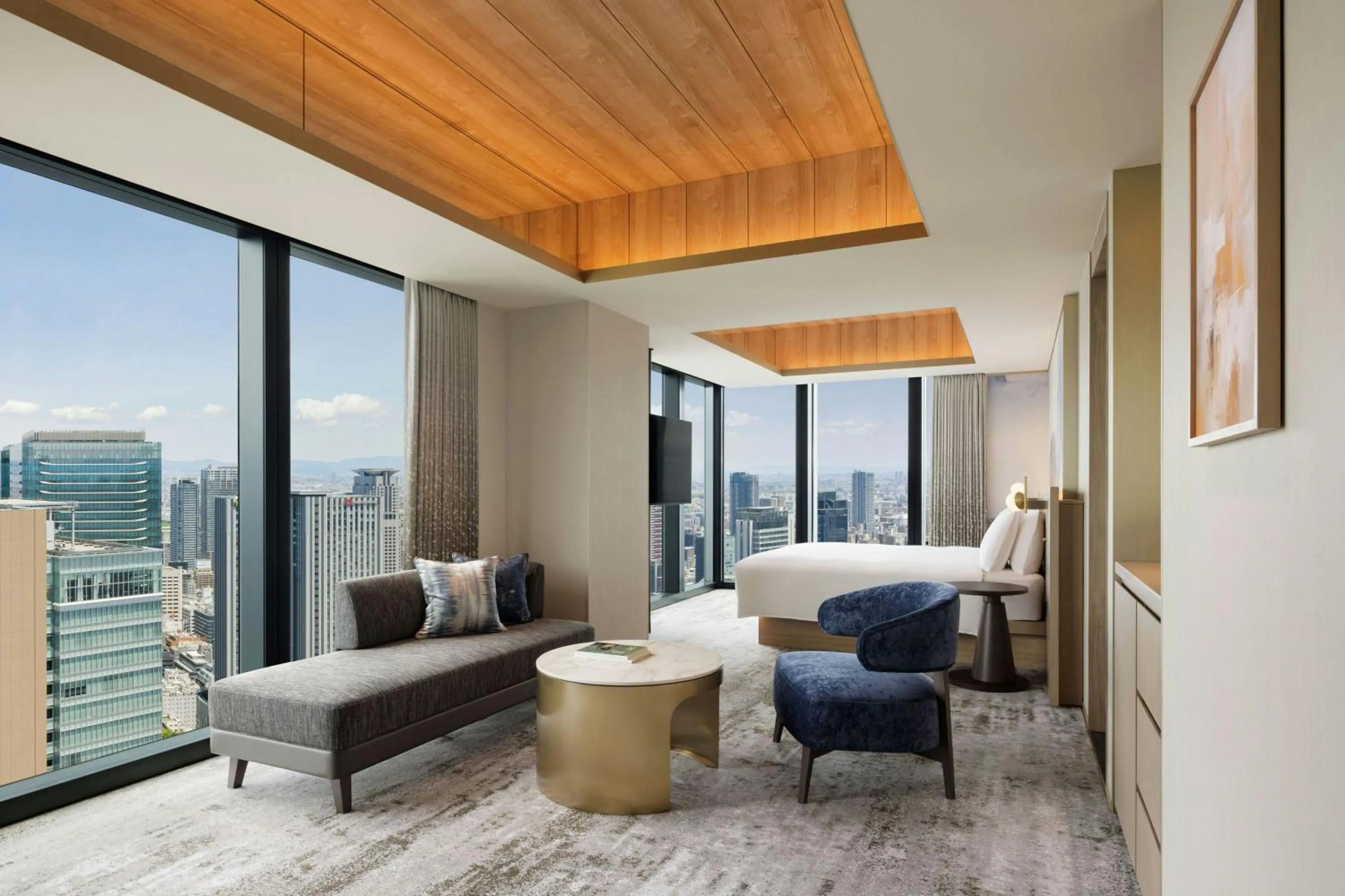 Photo of the whole room in THE OSAKA STATION HOTEL, Autograph Collection