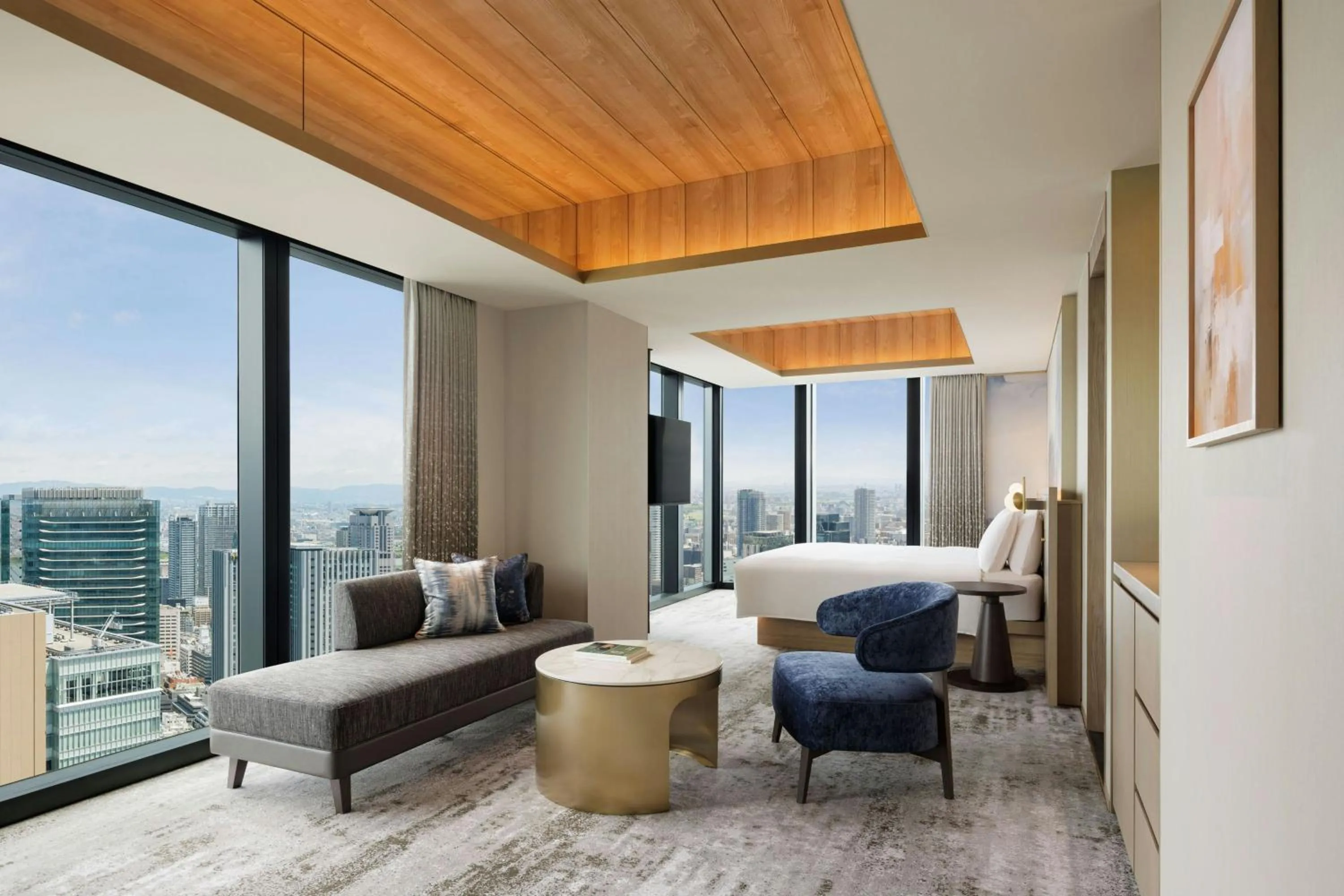 Bedroom in THE OSAKA STATION HOTEL, Autograph Collection