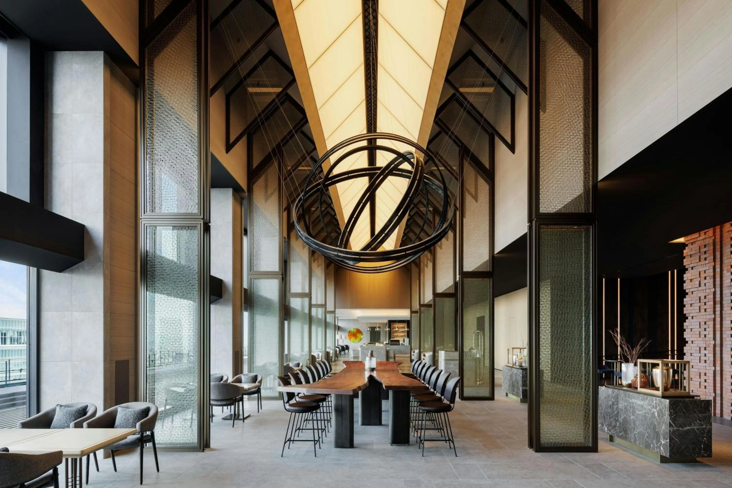 Lobby or reception in THE OSAKA STATION HOTEL, Autograph Collection