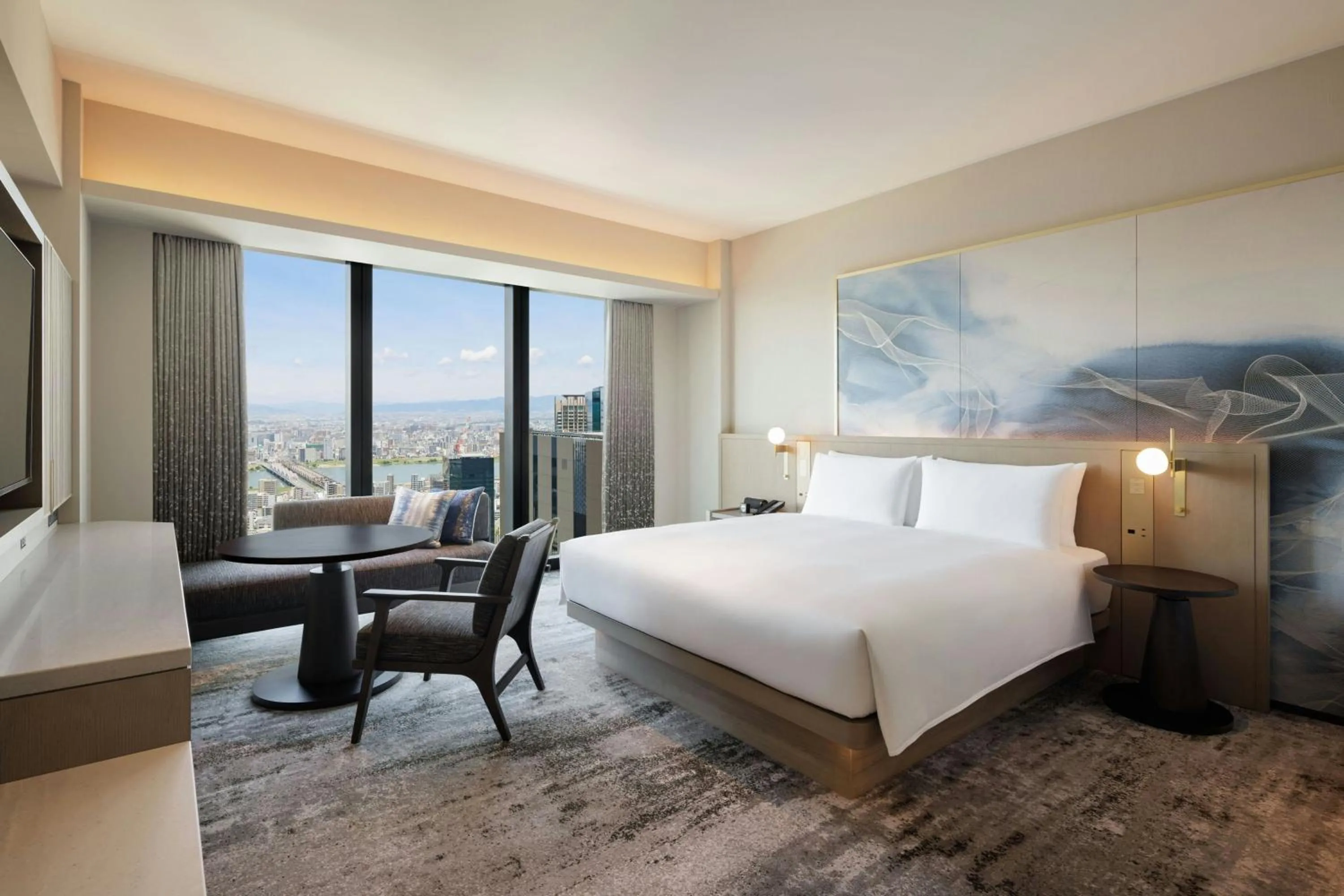 Photo of the whole room, Bed in THE OSAKA STATION HOTEL, Autograph Collection