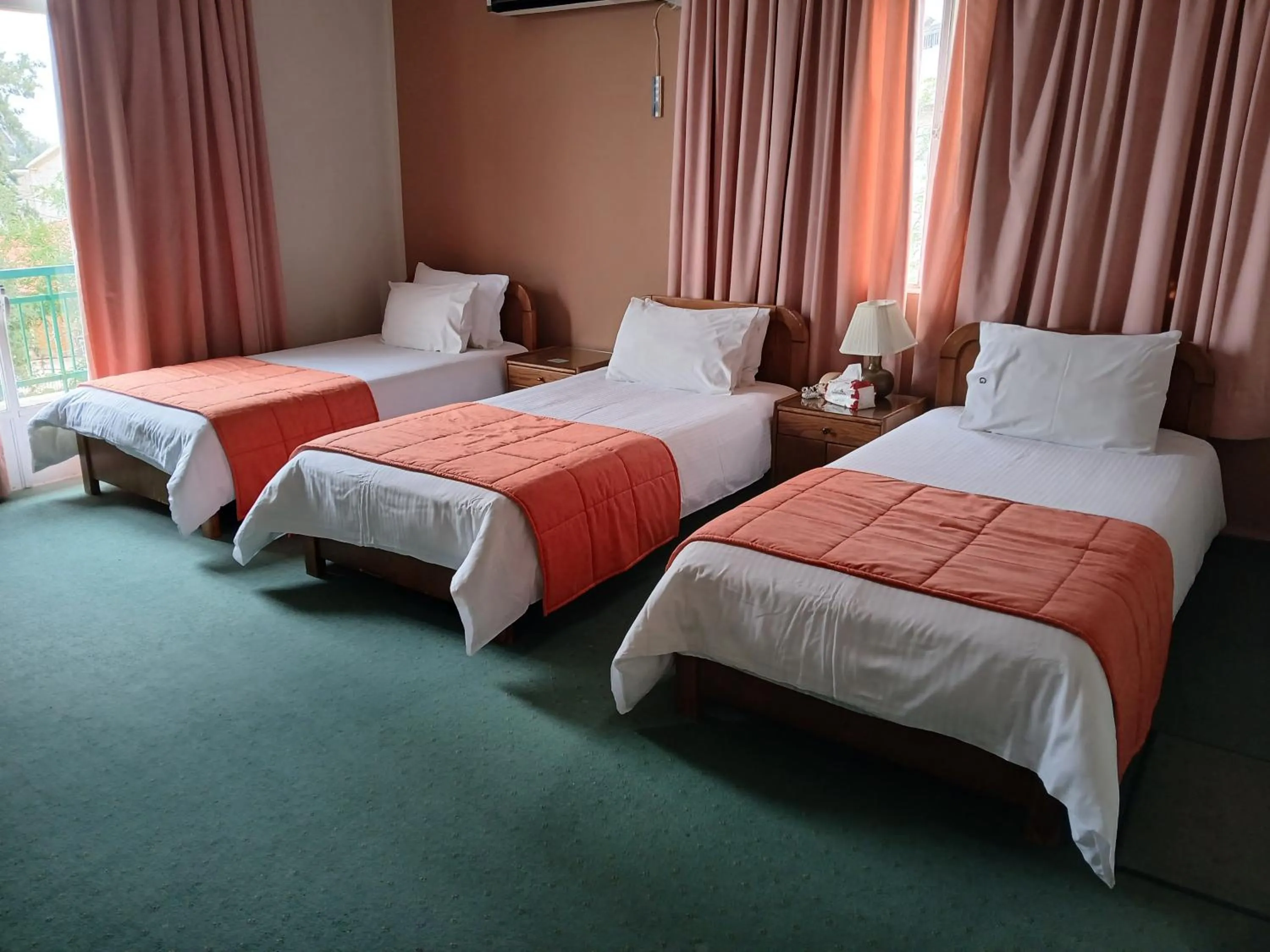 Bedroom, Bed in GARDEN HOTEL