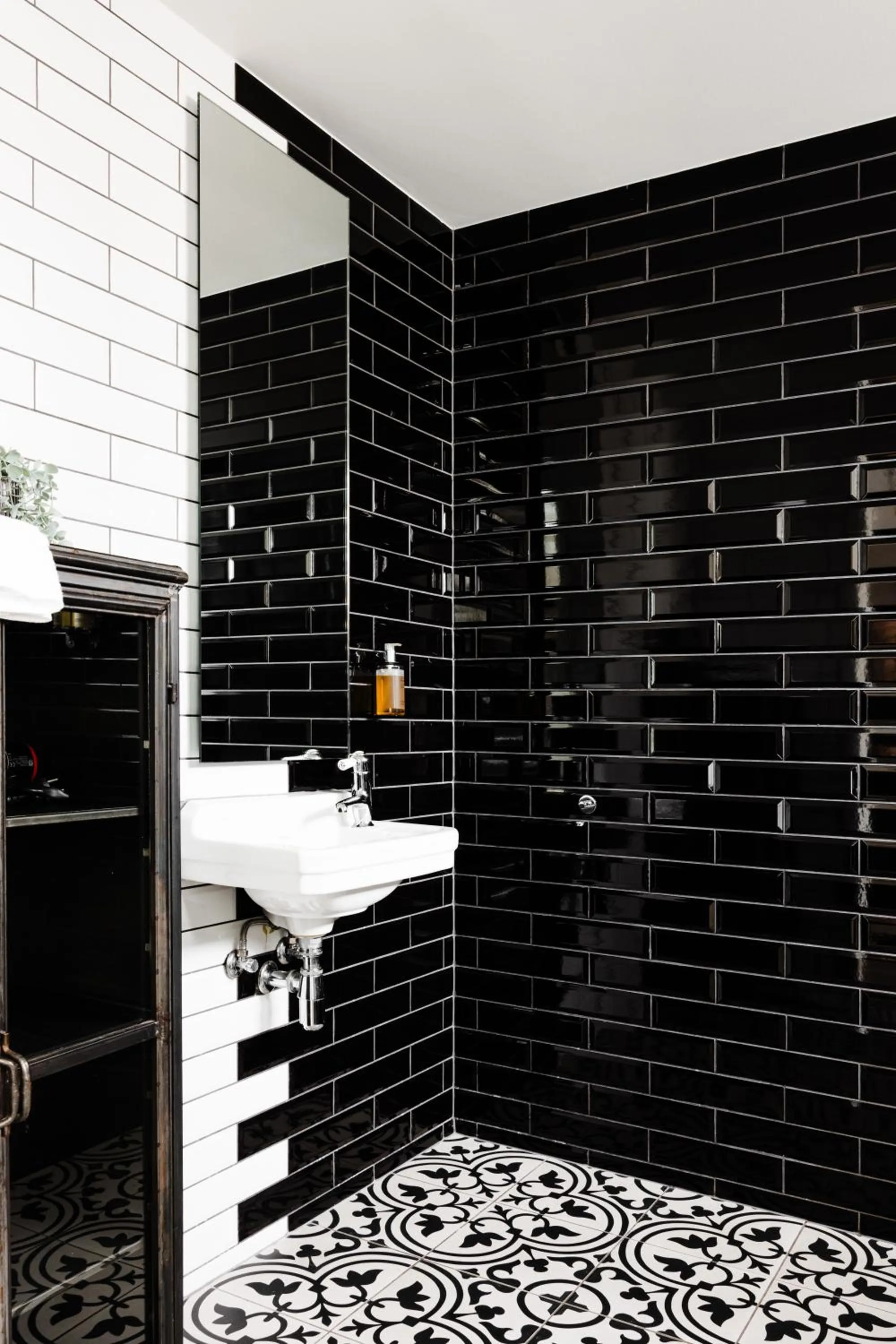 Bathroom in ODDSSON Downtown Hotel