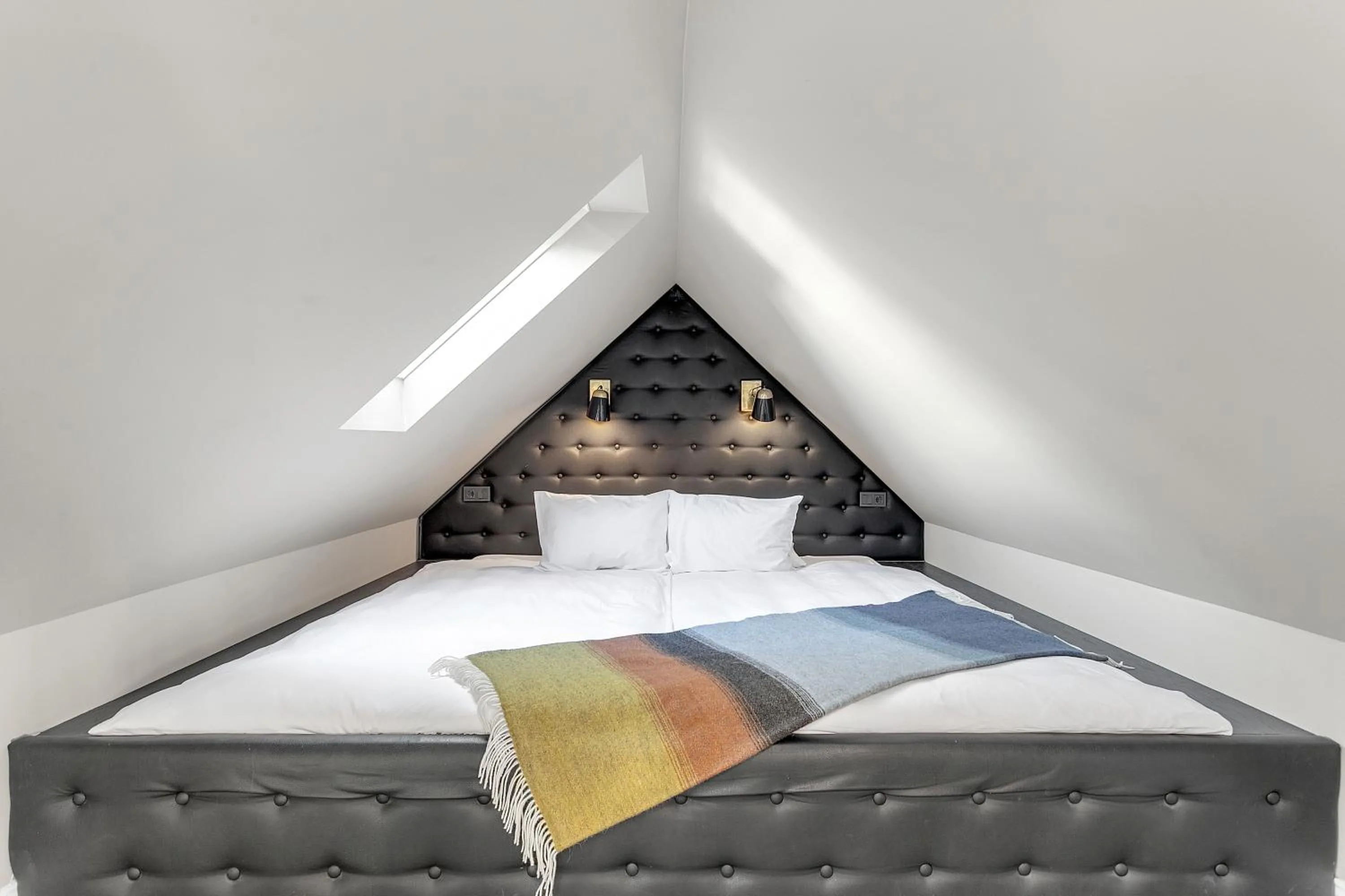 Bed in ODDSSON Downtown Hotel