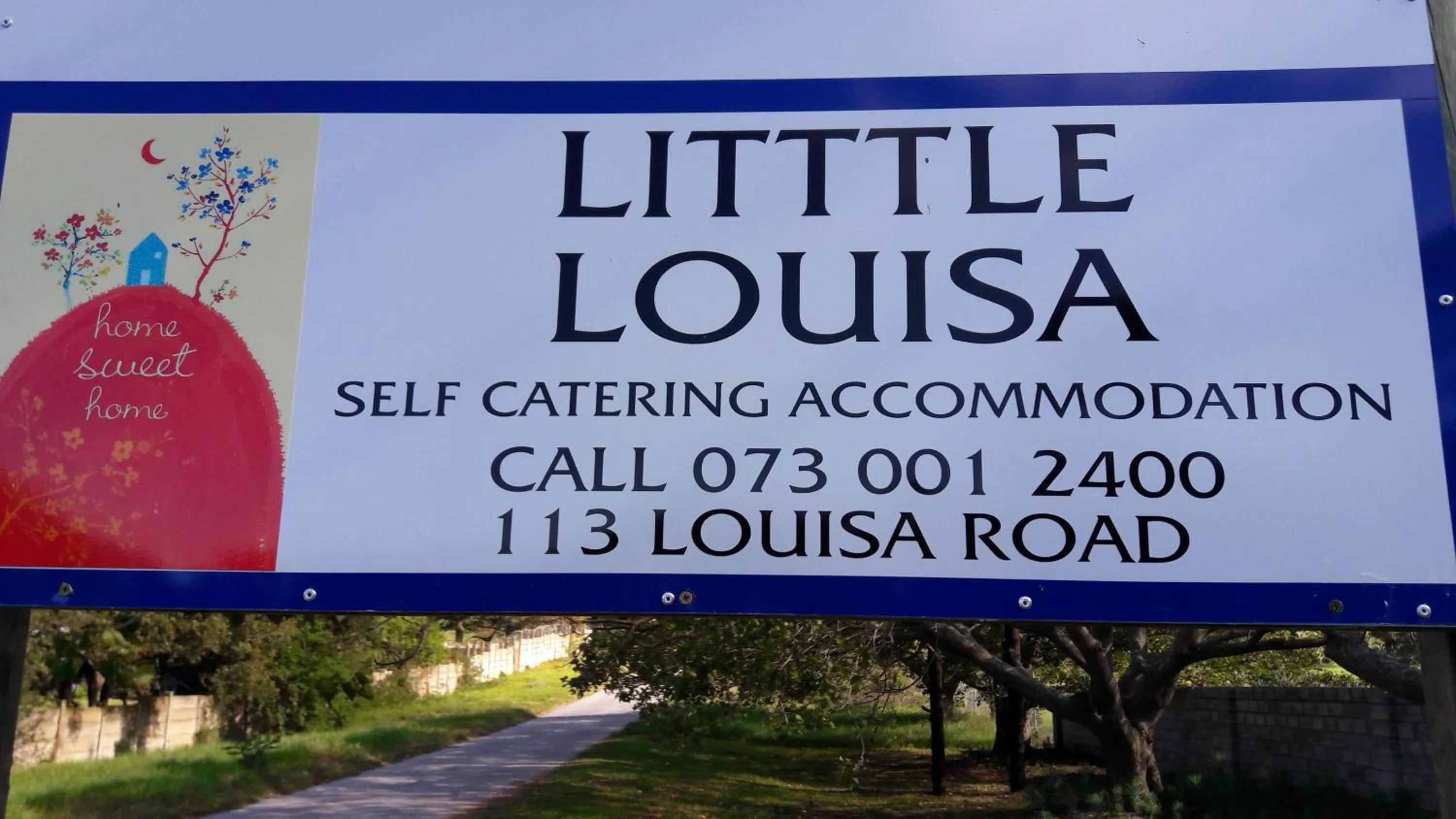 Facade/entrance in Little Louisa