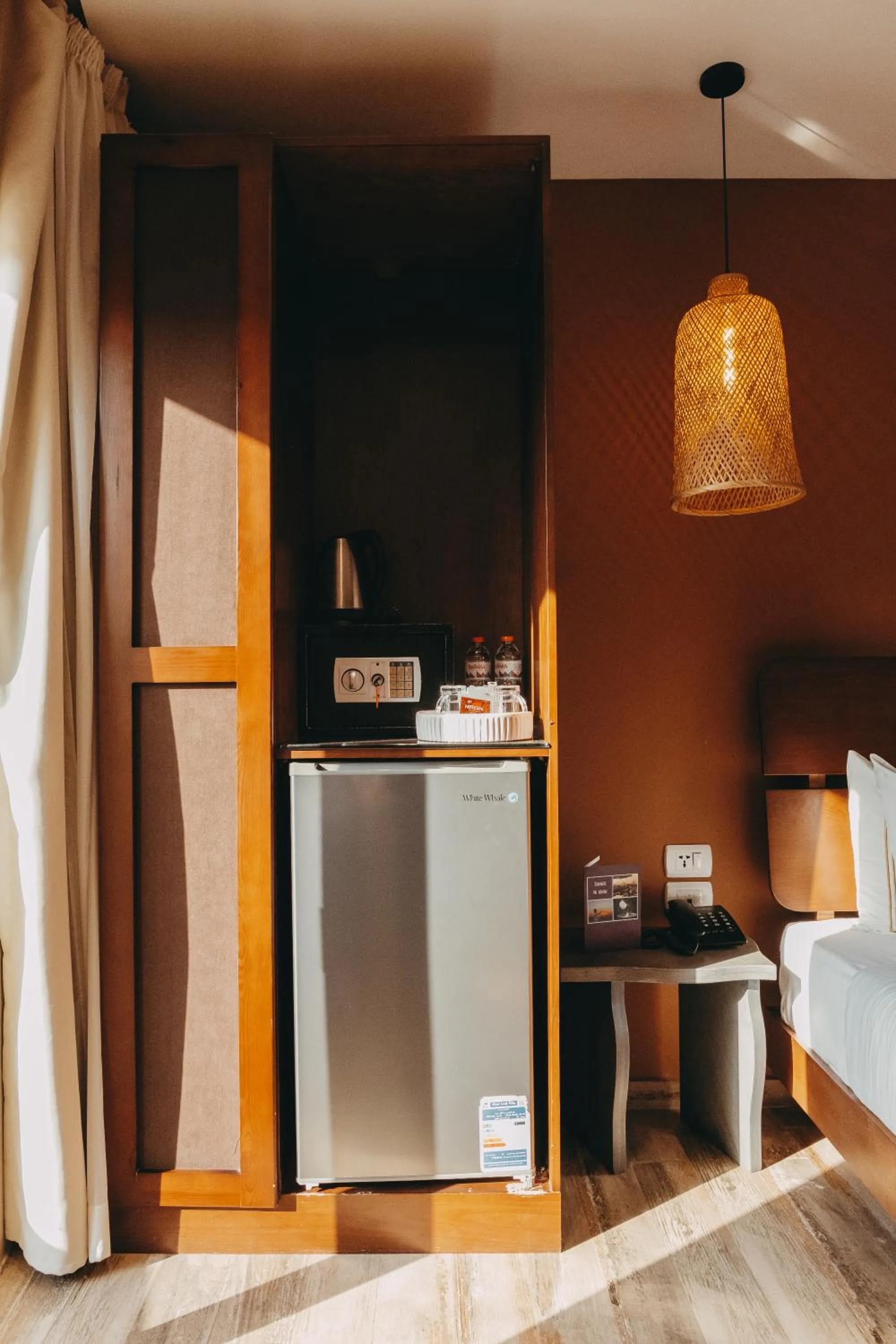 wardrobe in BrassAlmas Pyramids Hotel