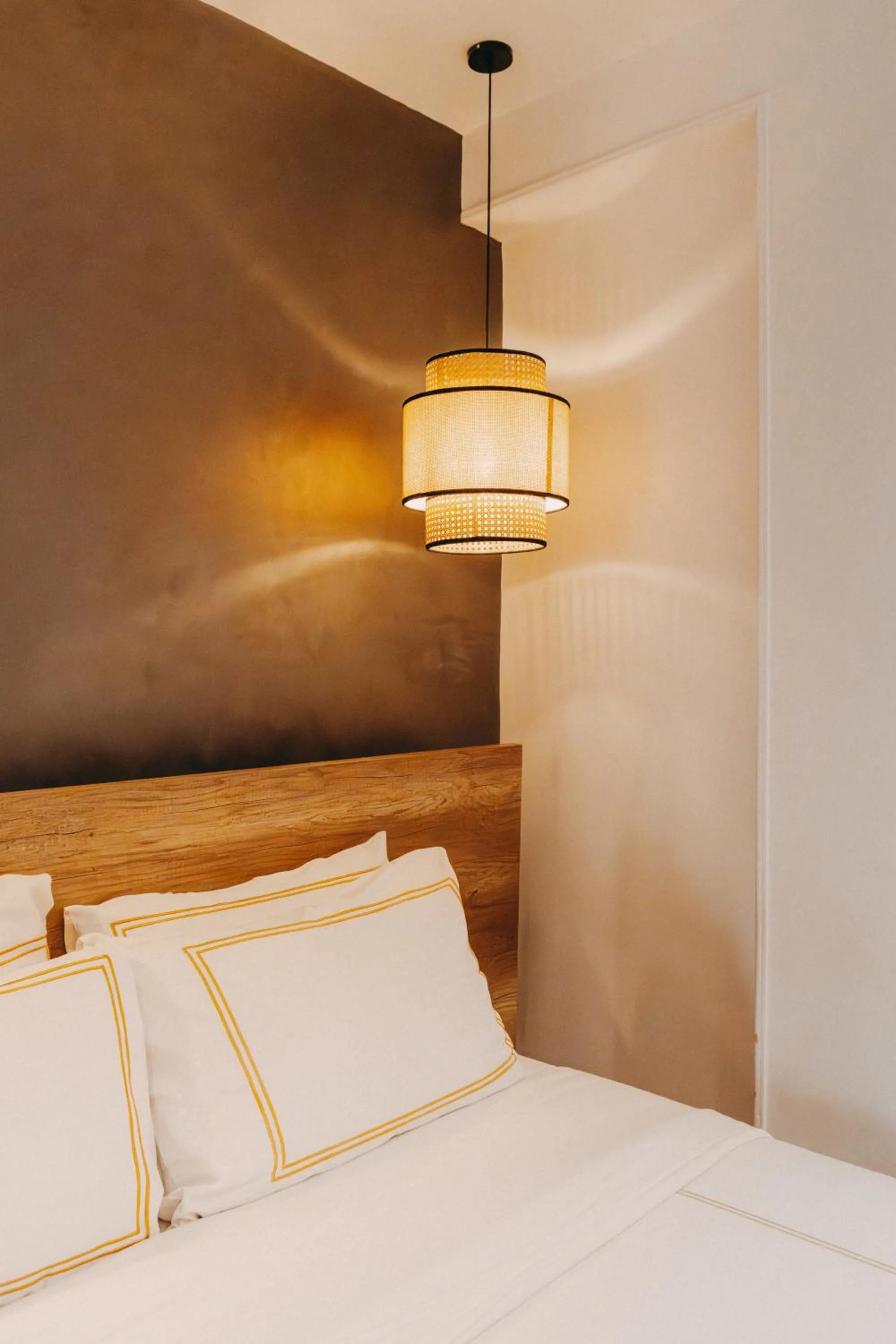 Bed in BrassAlmas Pyramids Hotel