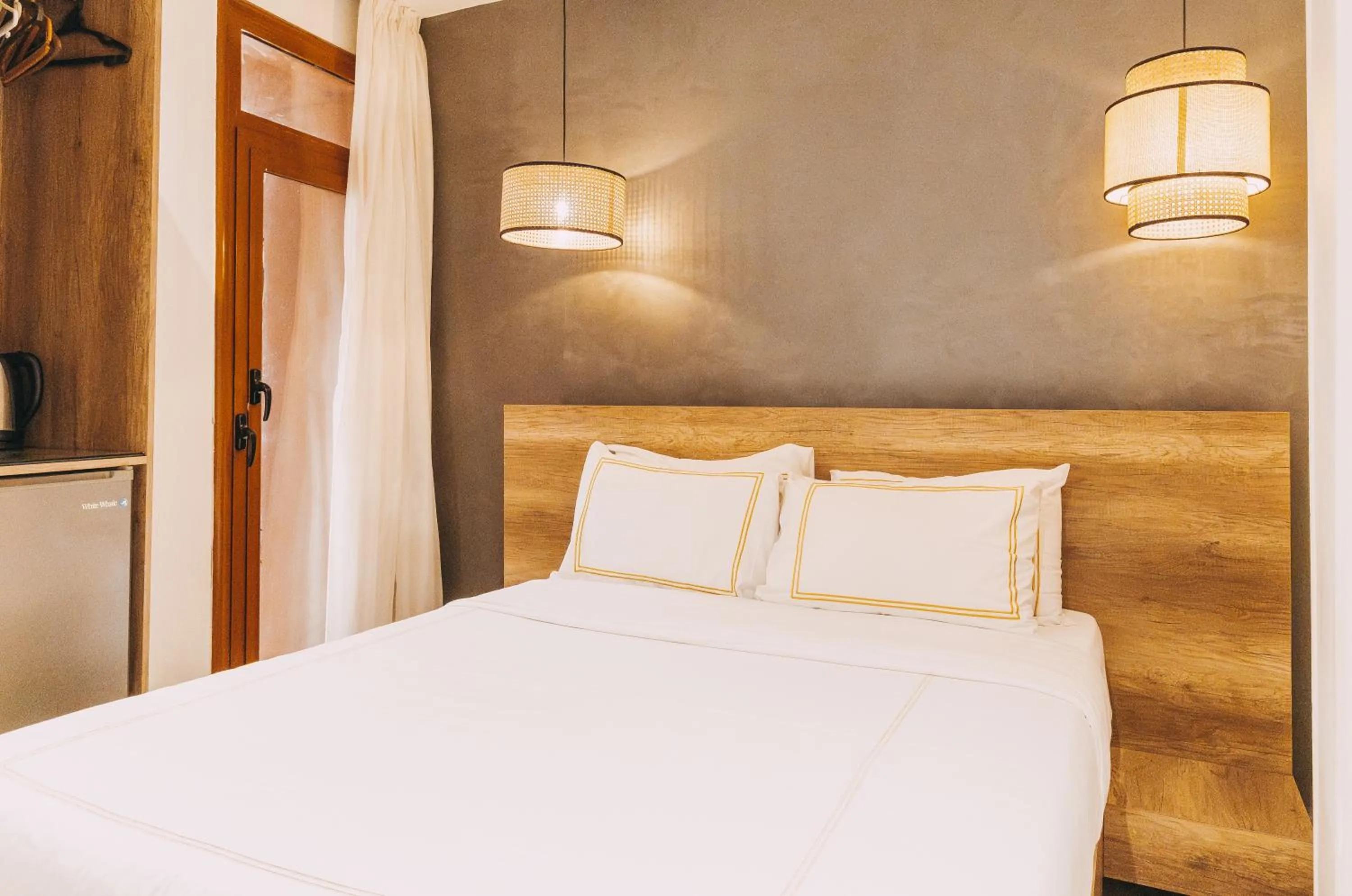 Bed in BrassAlmas Pyramids Hotel