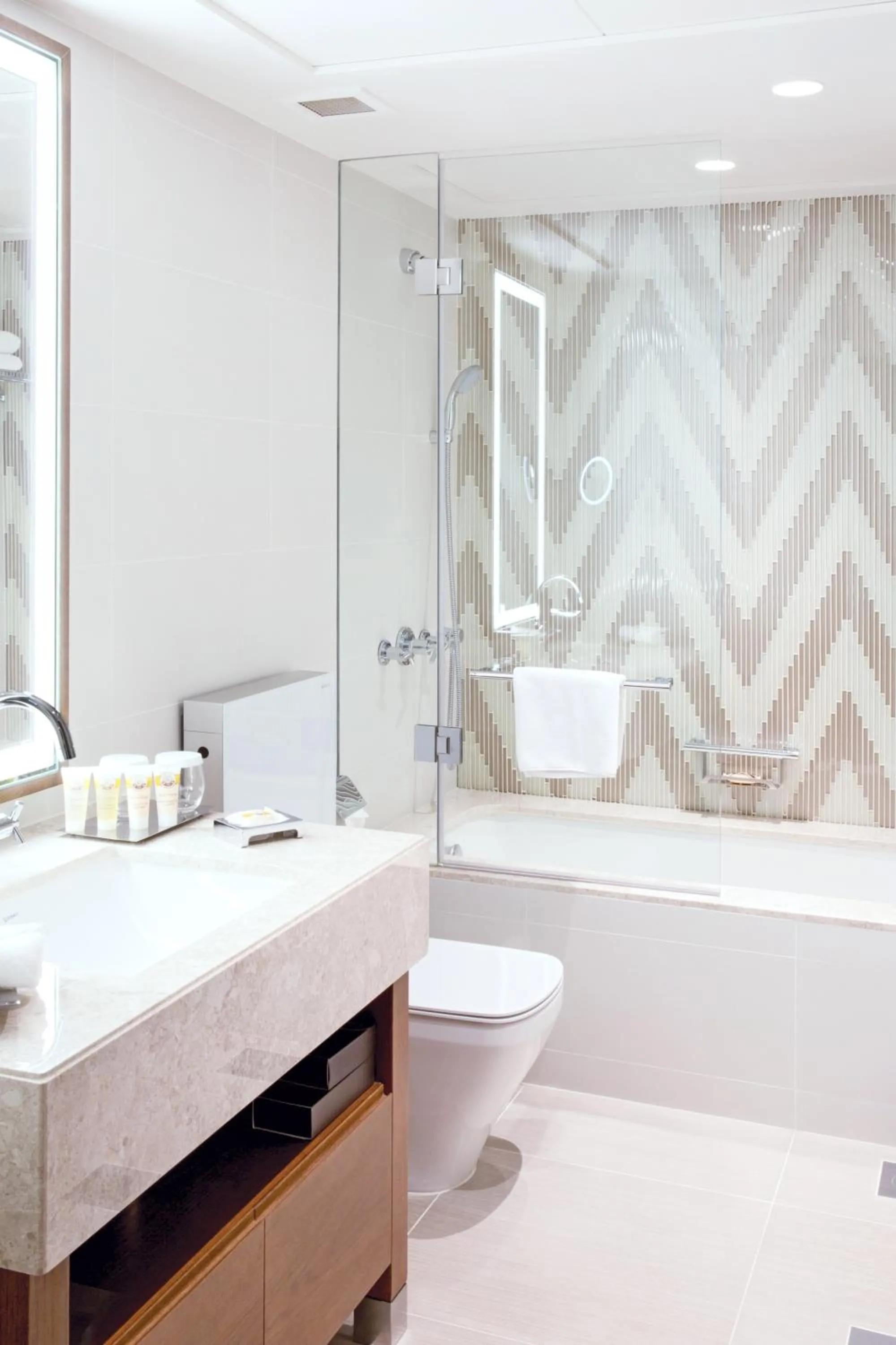 Bathroom in Pullman Dubai Creek City Centre Residences