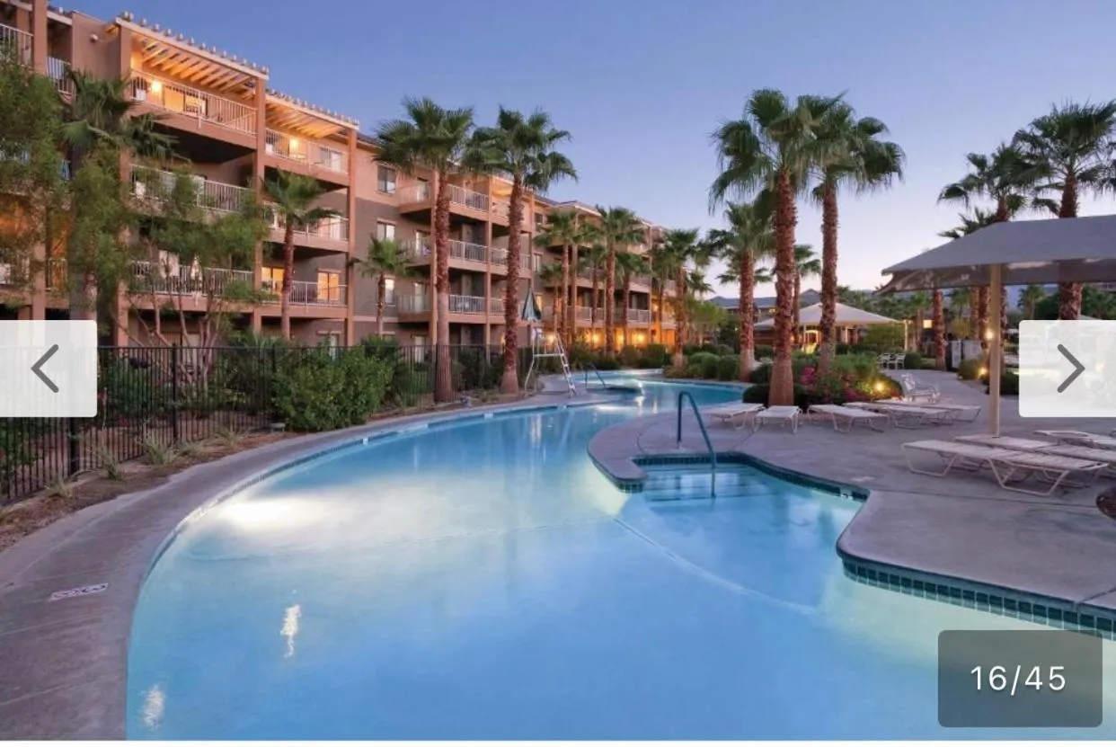 Pool view in WorldMark Indio