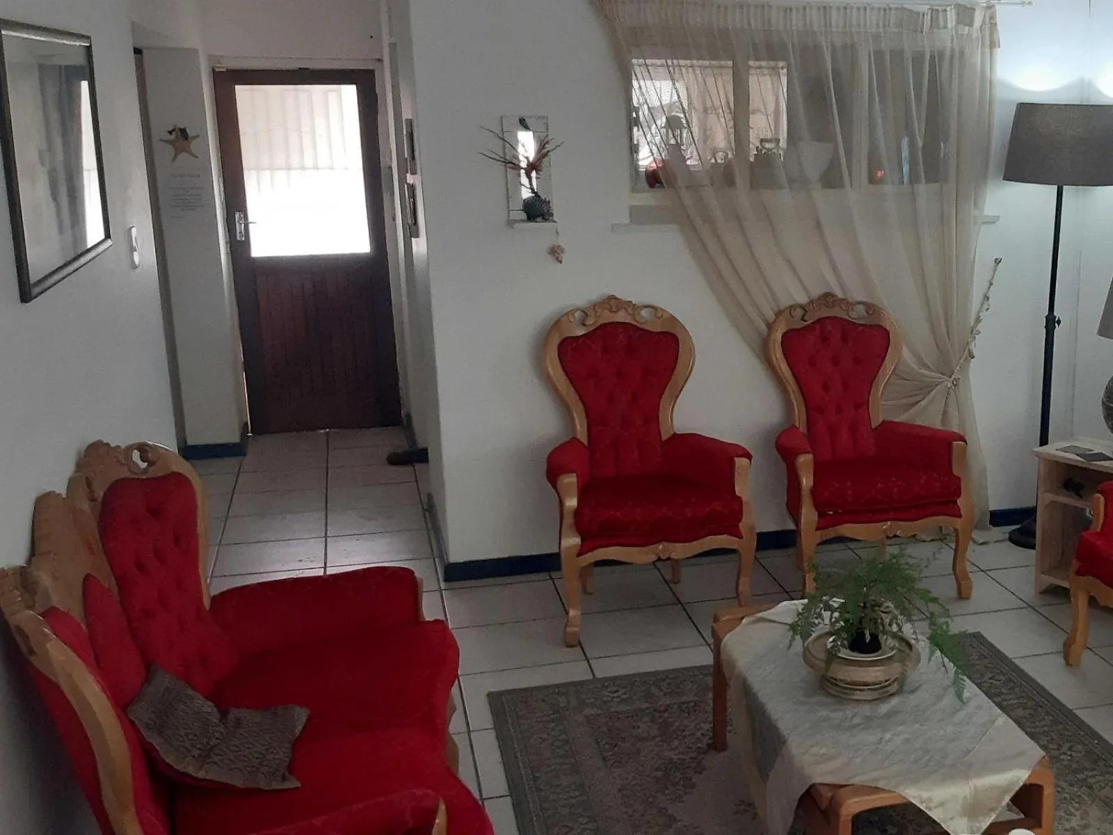 Facade/entrance in Aquarius Bed and Breakfast