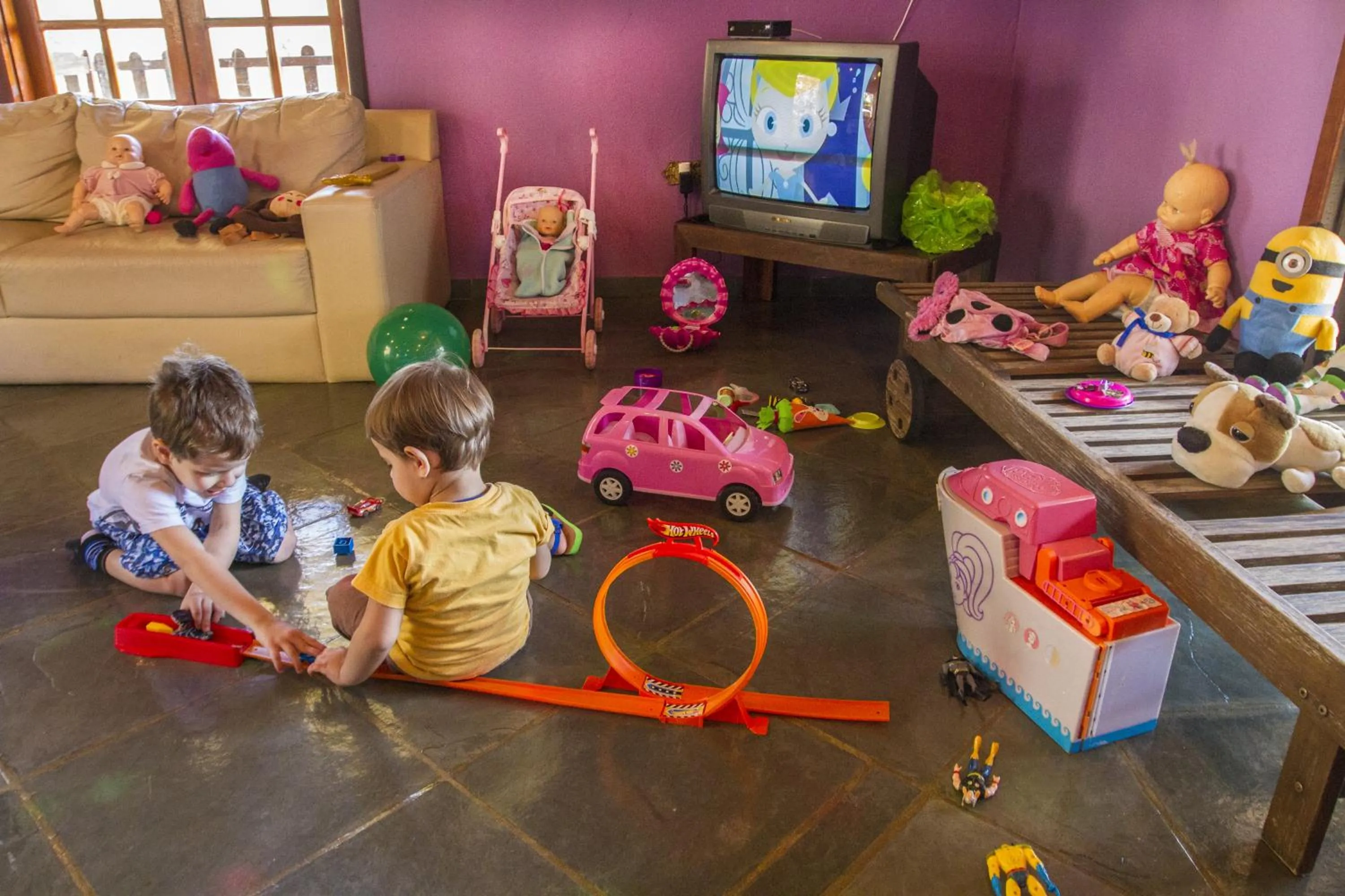 Children play ground in Pousada Céu de Luz - Próximo a Monte Verde