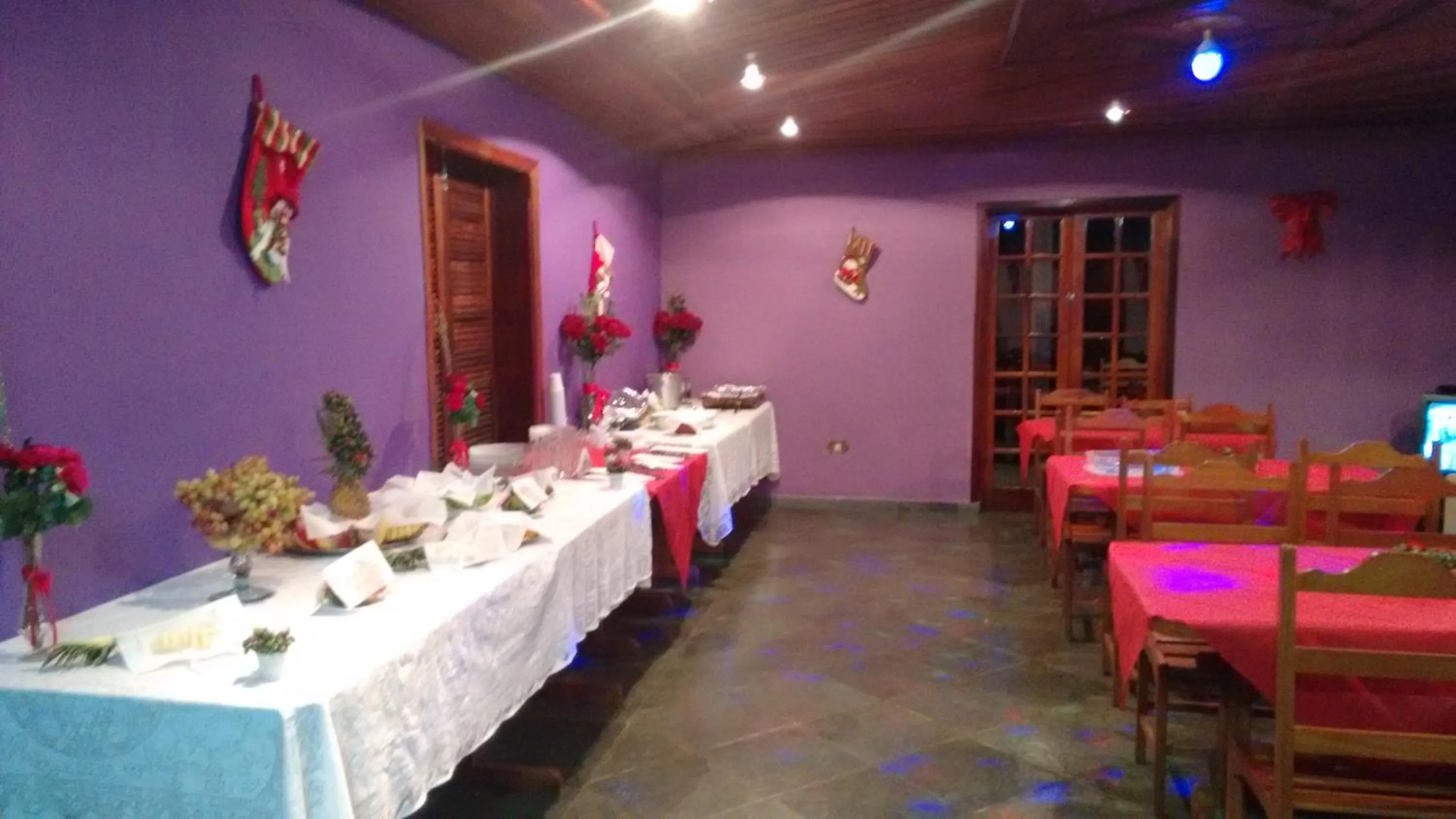 Restaurant/places to eat in Pousada Céu de Luz - Próximo a Monte Verde