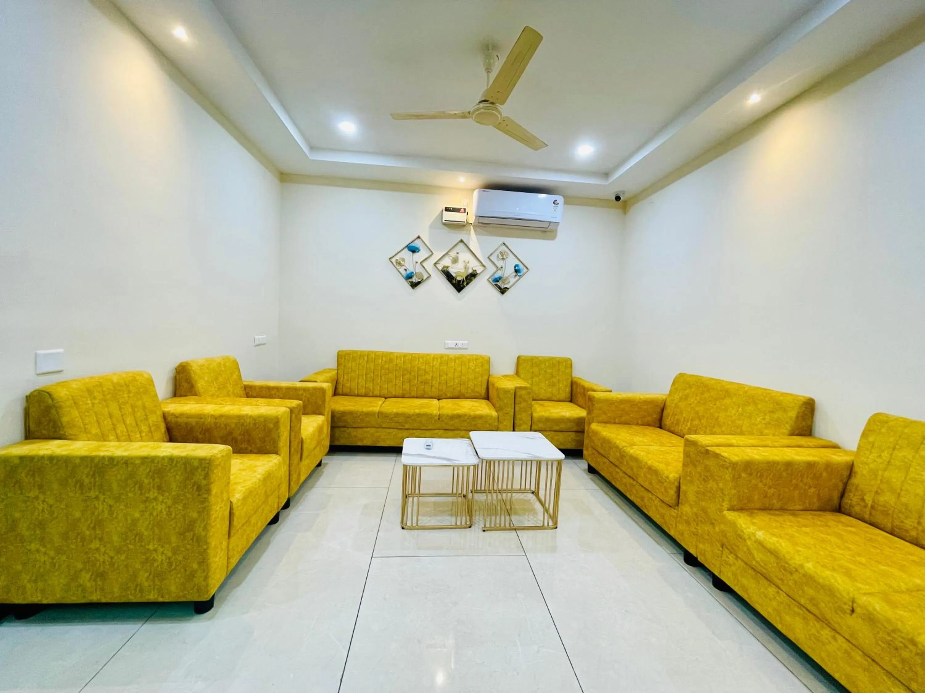 Lobby or reception in Deccan Suites, Tirupati