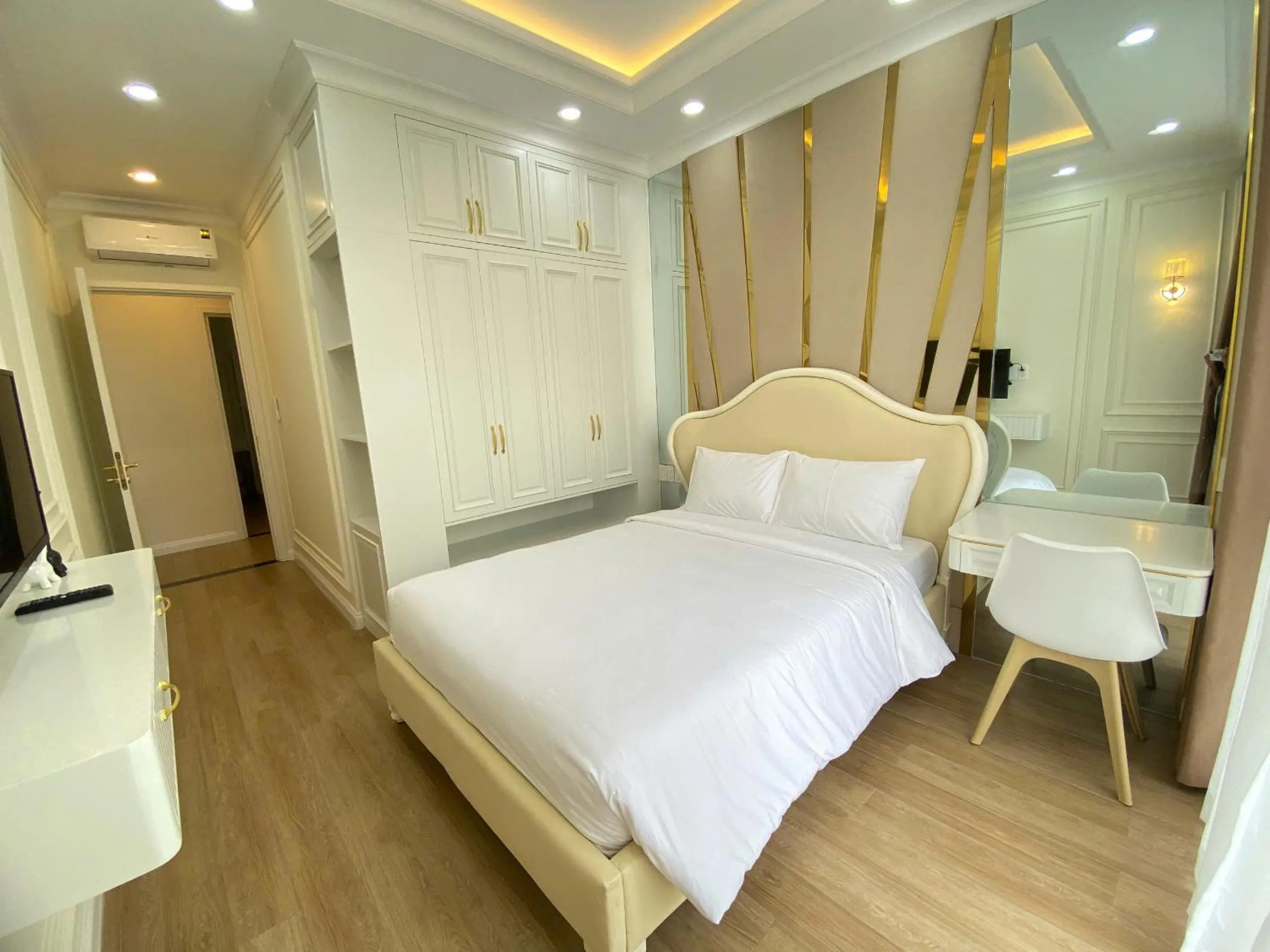 Bed in Villa Nova World Phan Thiết