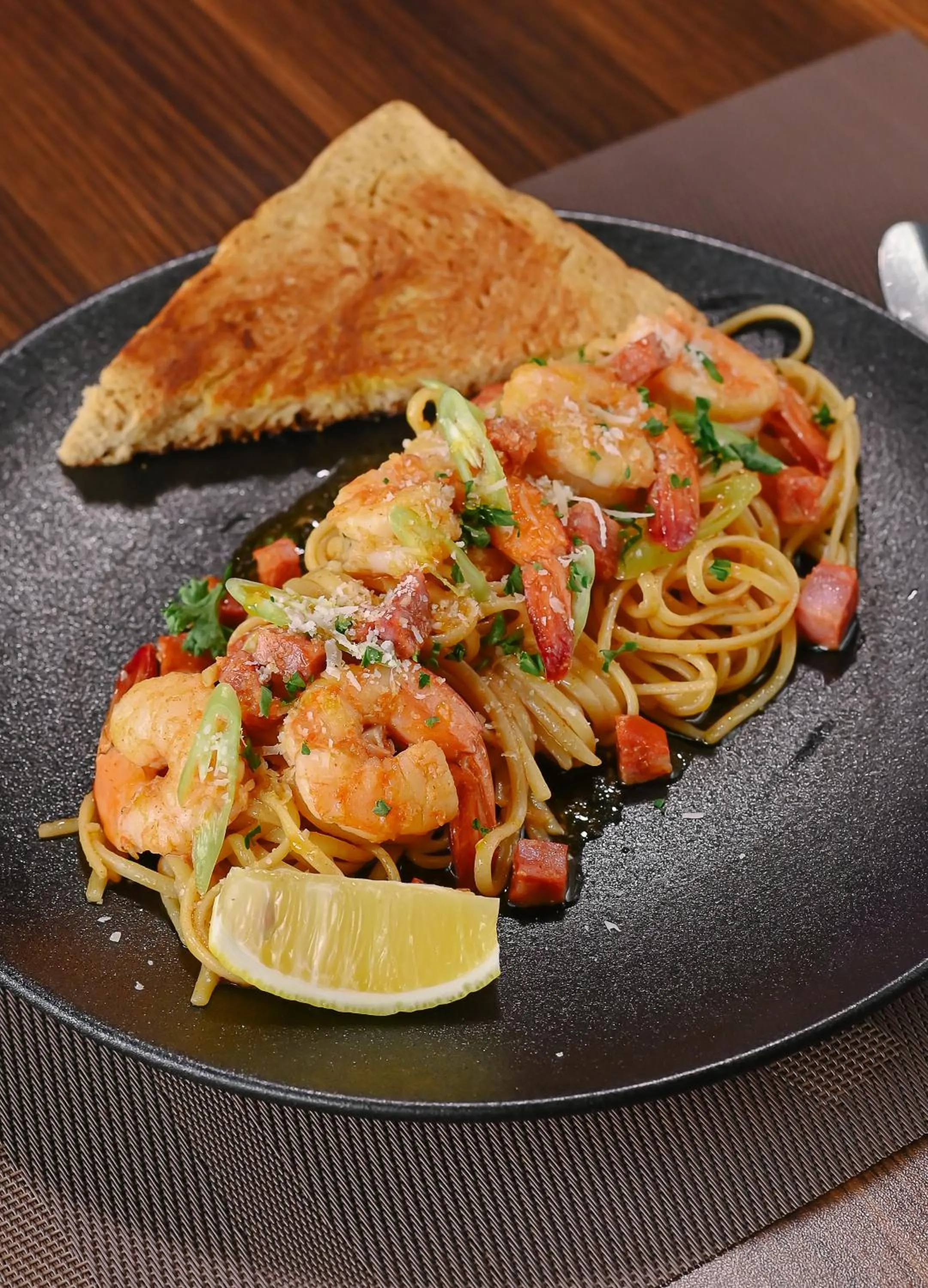 Food and drinks in Monaco Hotel