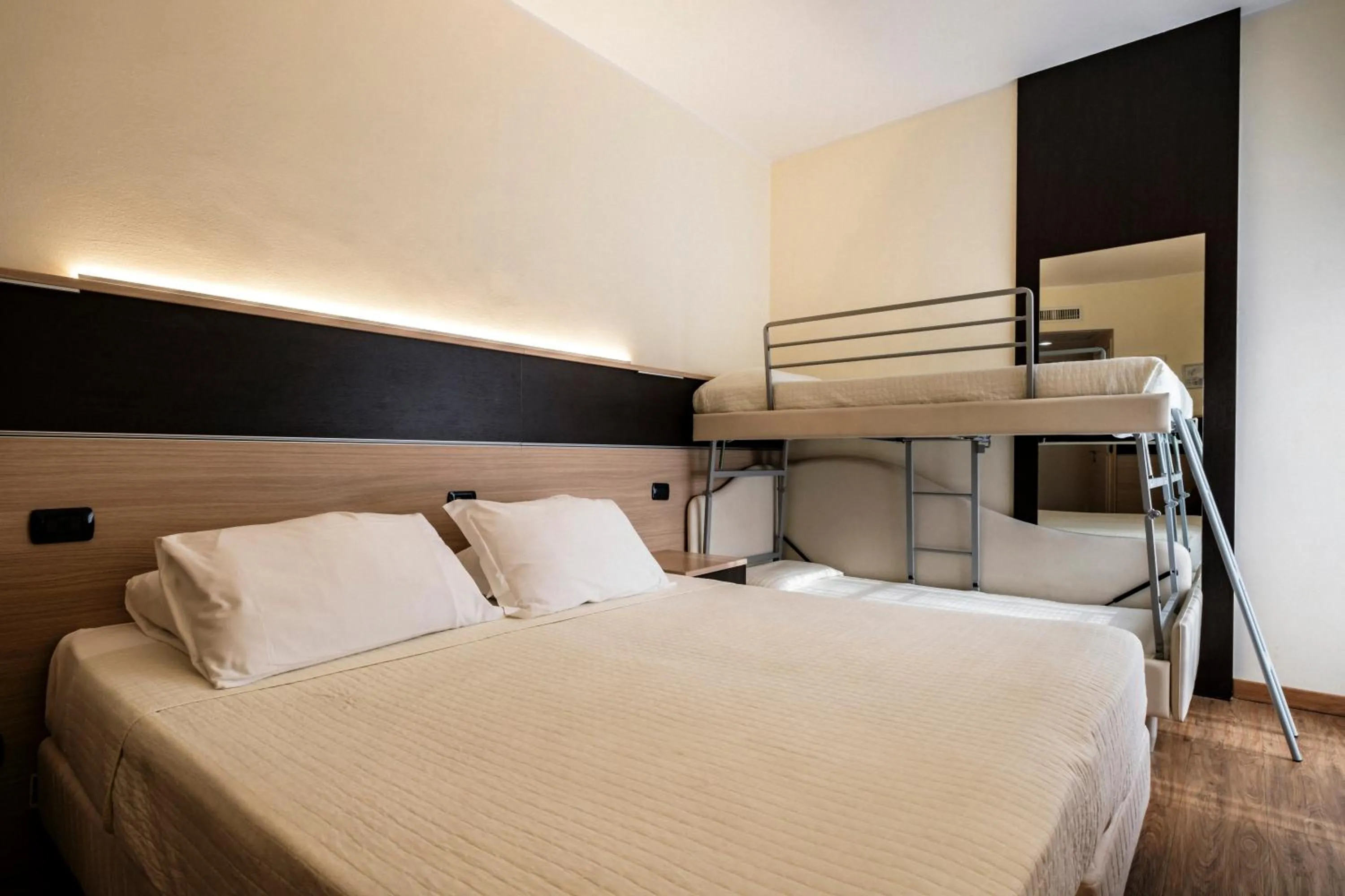 bunk bed, Bed in Augustus Hotel Riccione