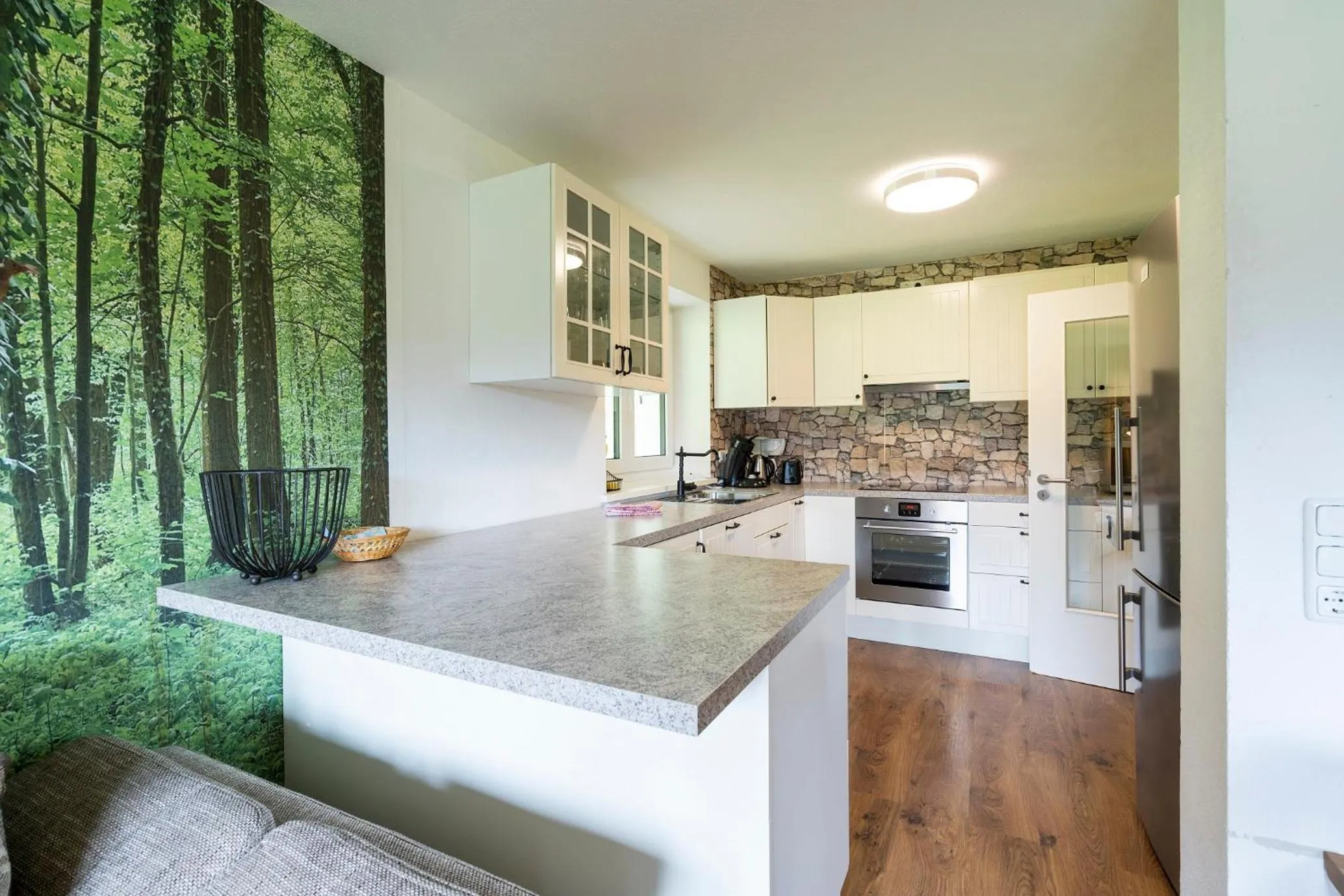 Kitchen or kitchenette in Alpenlodge Charivari - SommerBergBahn unlimited kostenlos