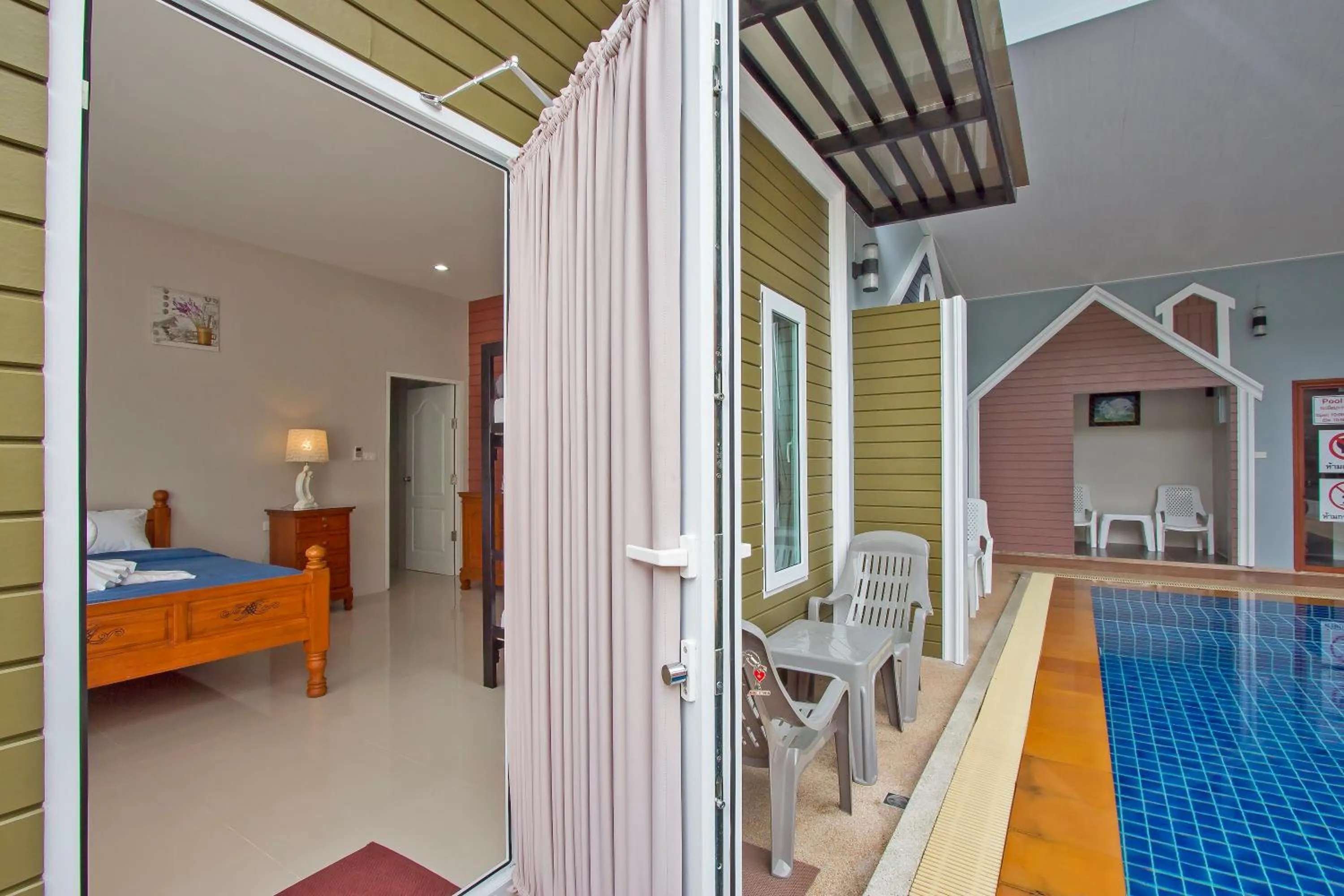 Photo of the whole room in Maikhao Home Garden Bungalow