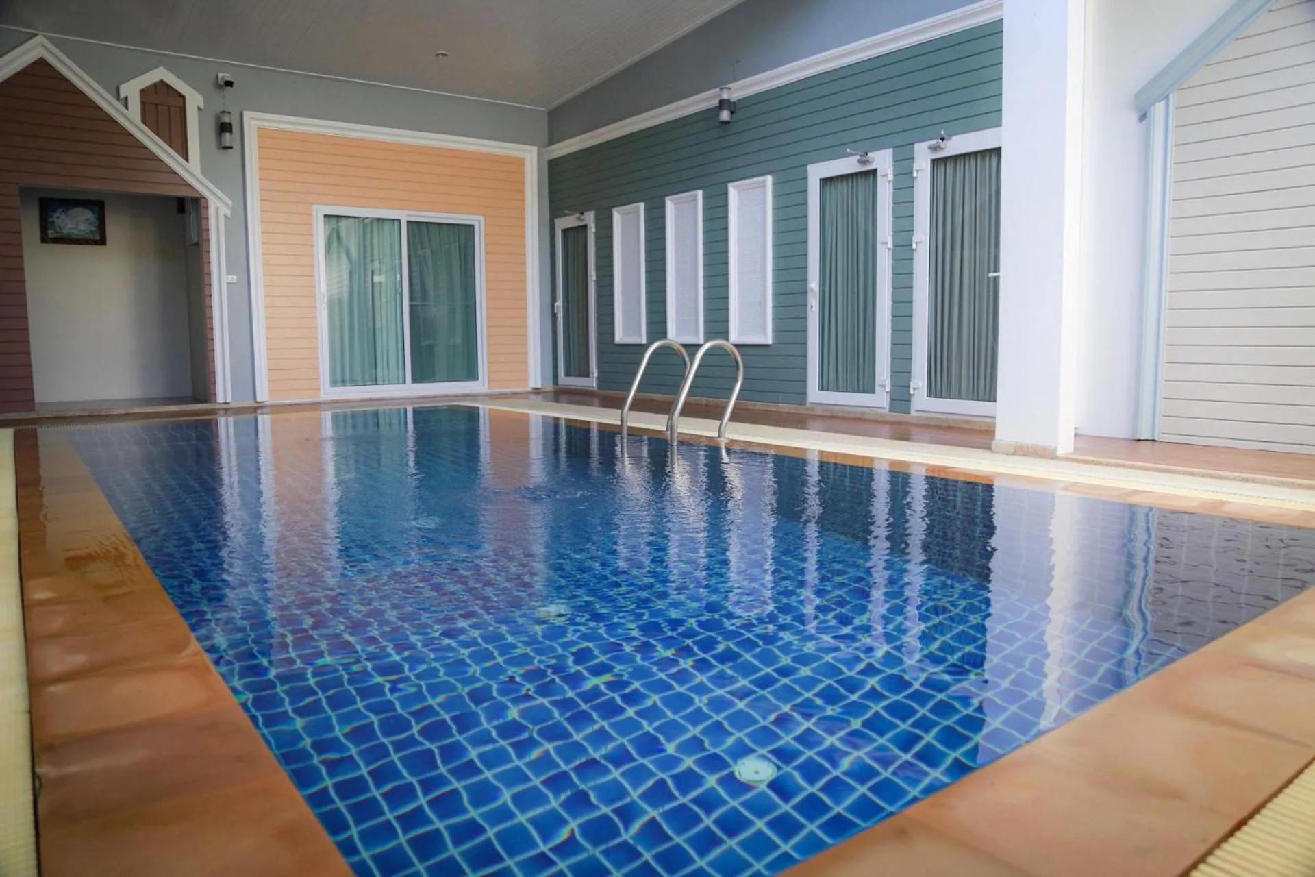 Swimming pool in Maikhao Home Garden Bungalow