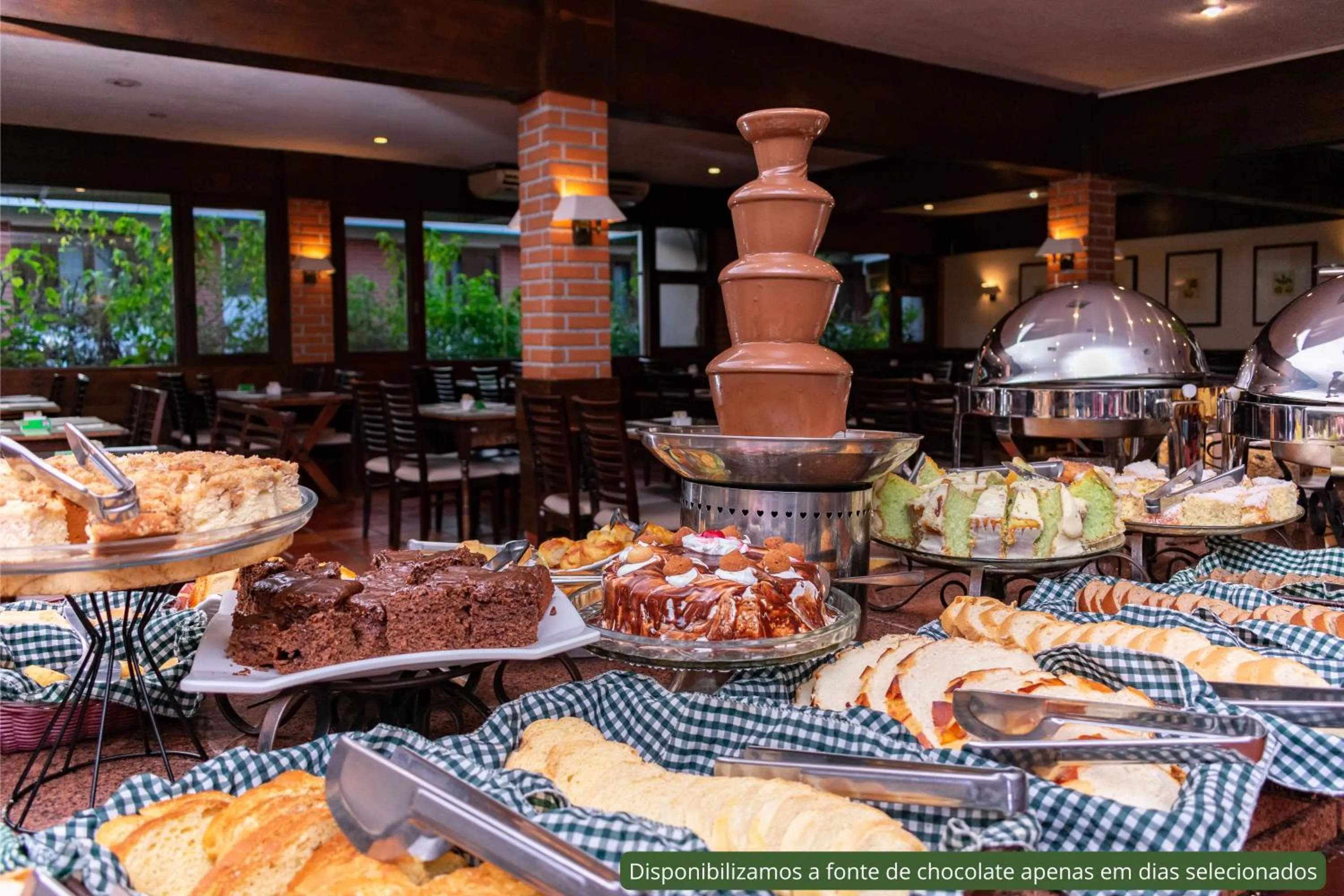 Breakfast in Hotel Colonial Iguaçu