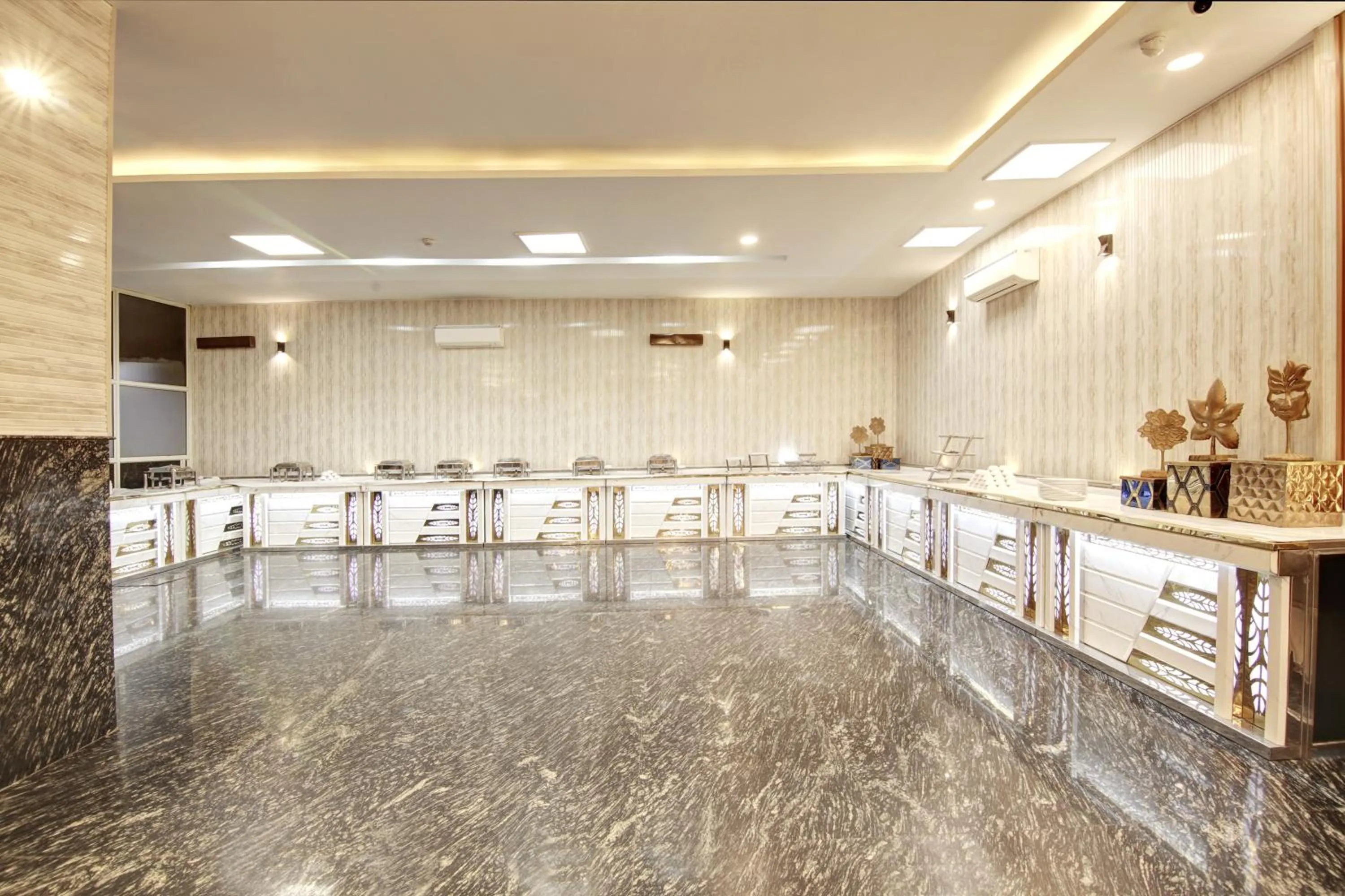 Banquet/Function facilities in Hotel Grand Manor