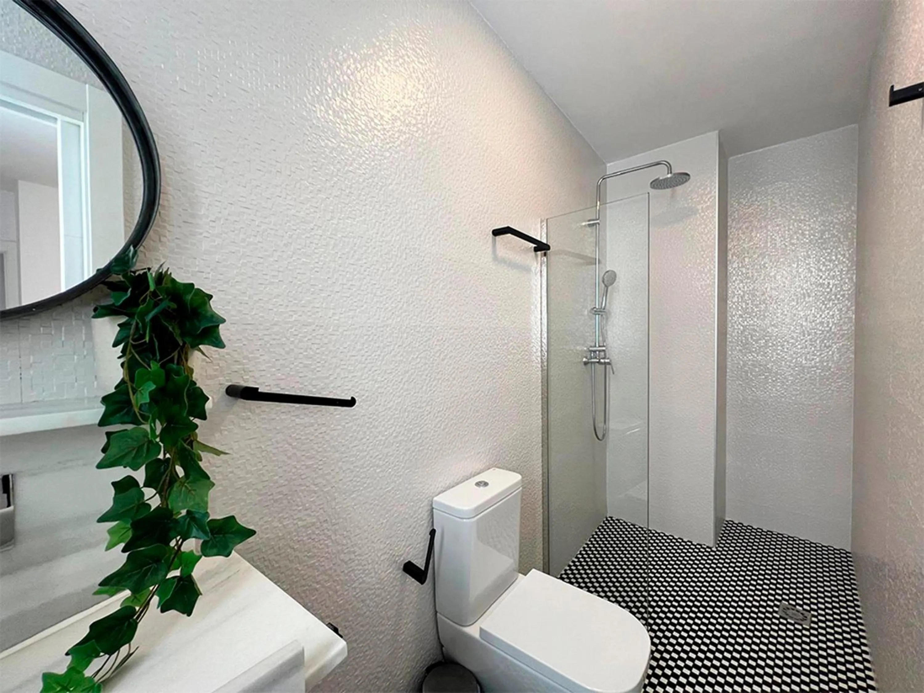 Shower in Apartamentos Realejo Campo del Príncipe 3000