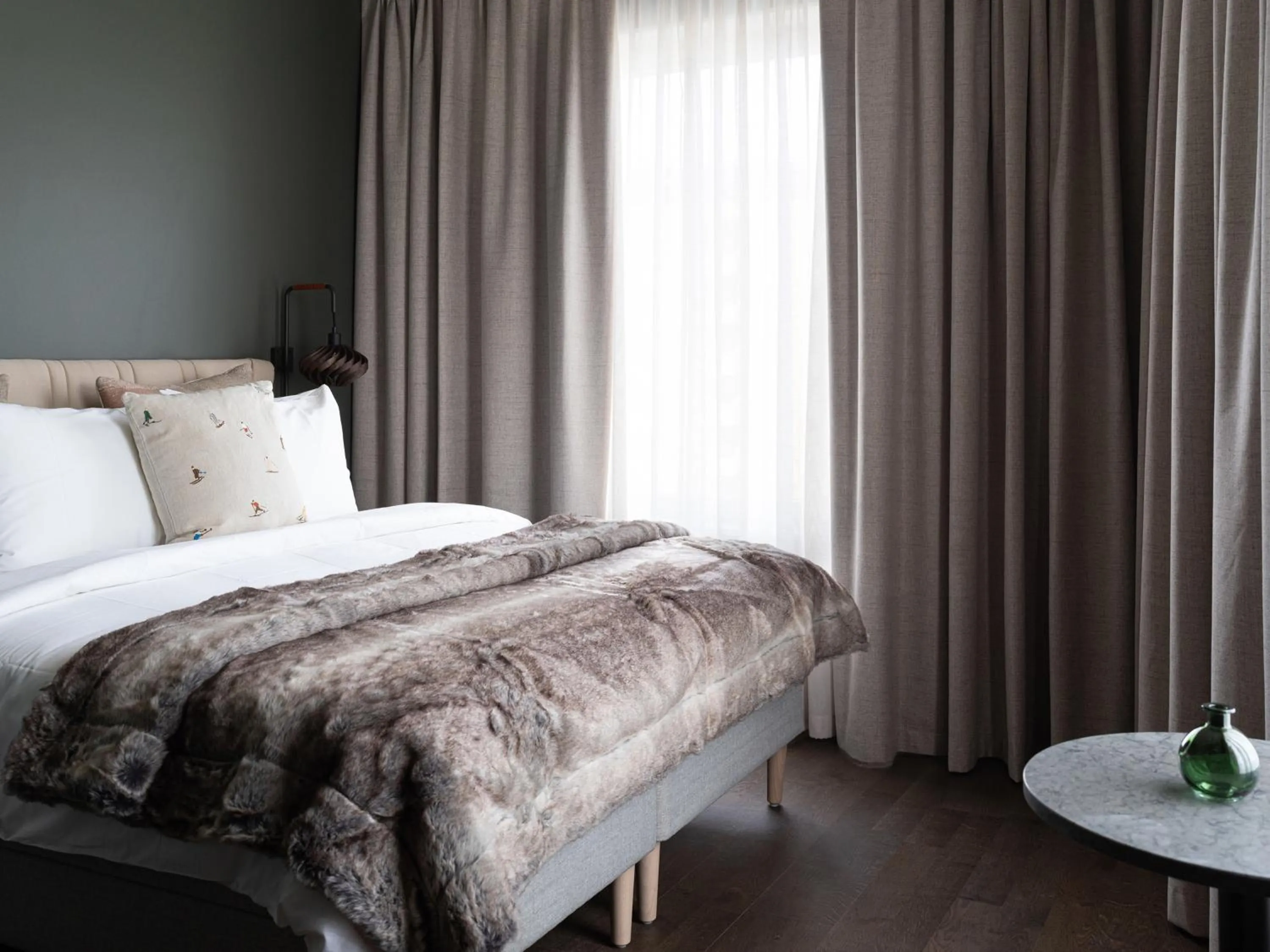 Bed in Elite Hotel Frost - Hotel & Spa