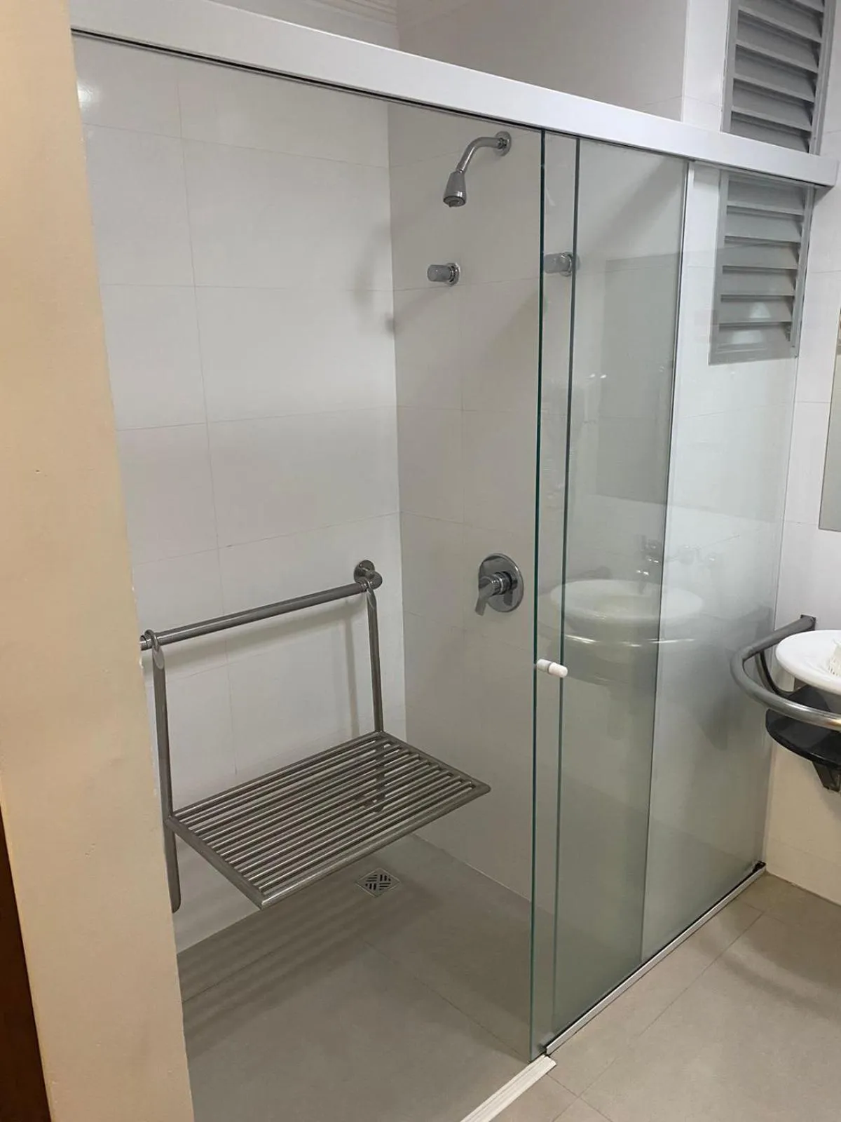 Bathroom in Harbor Querência Hotel