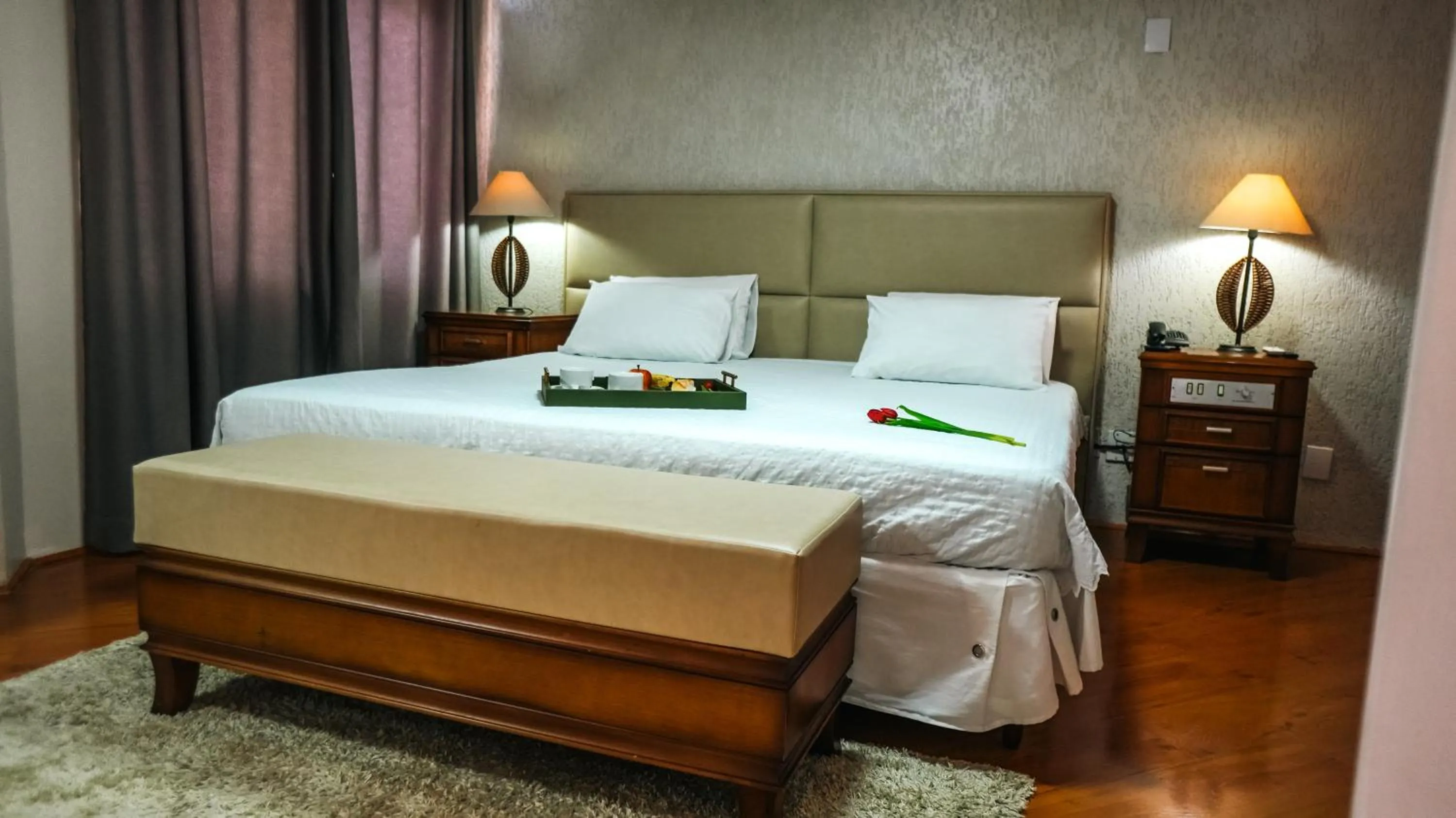 Photo of the whole room, Bed in Harbor Querência Hotel