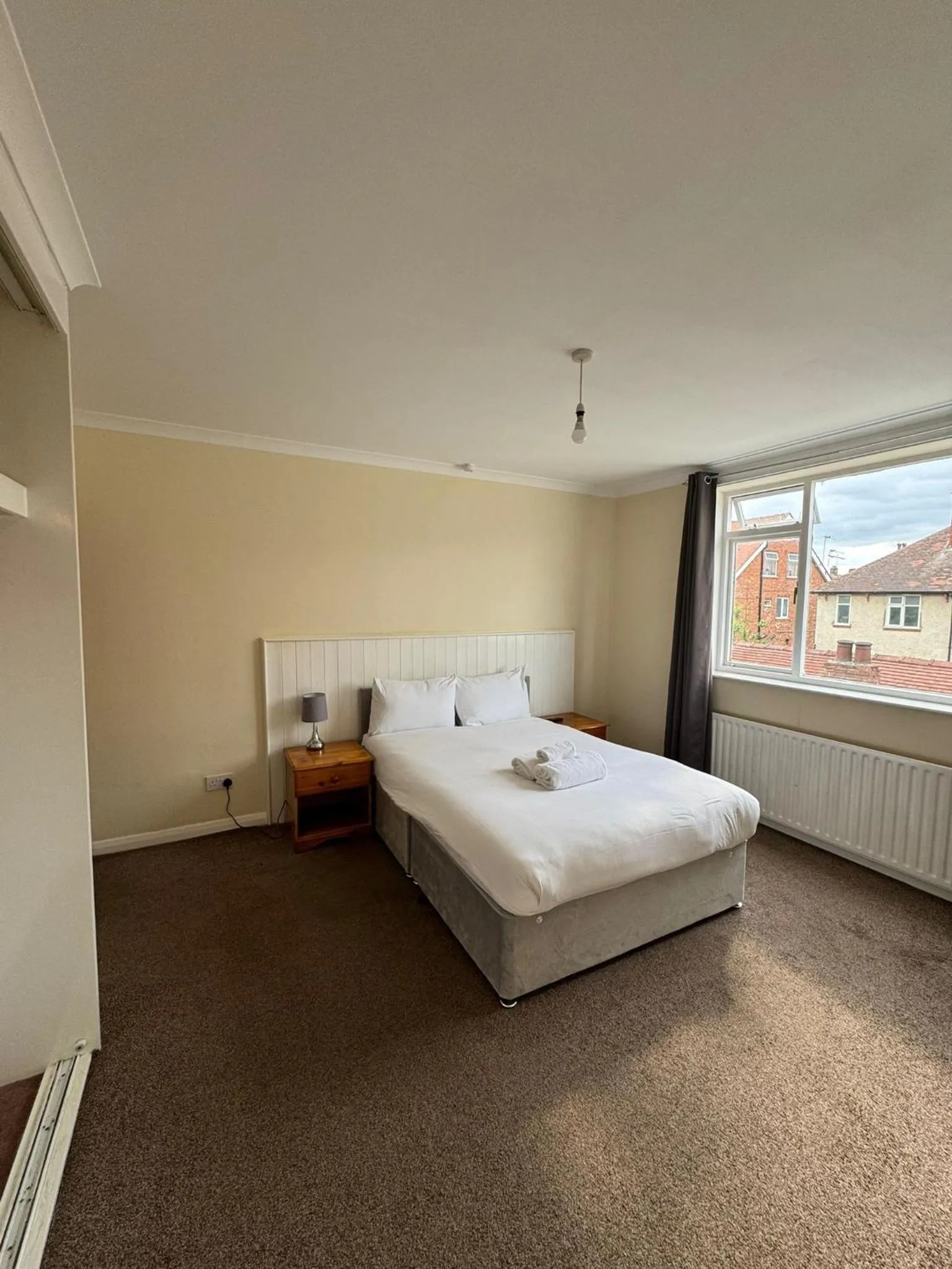 Bedroom, Bed in Sea Side Hotel