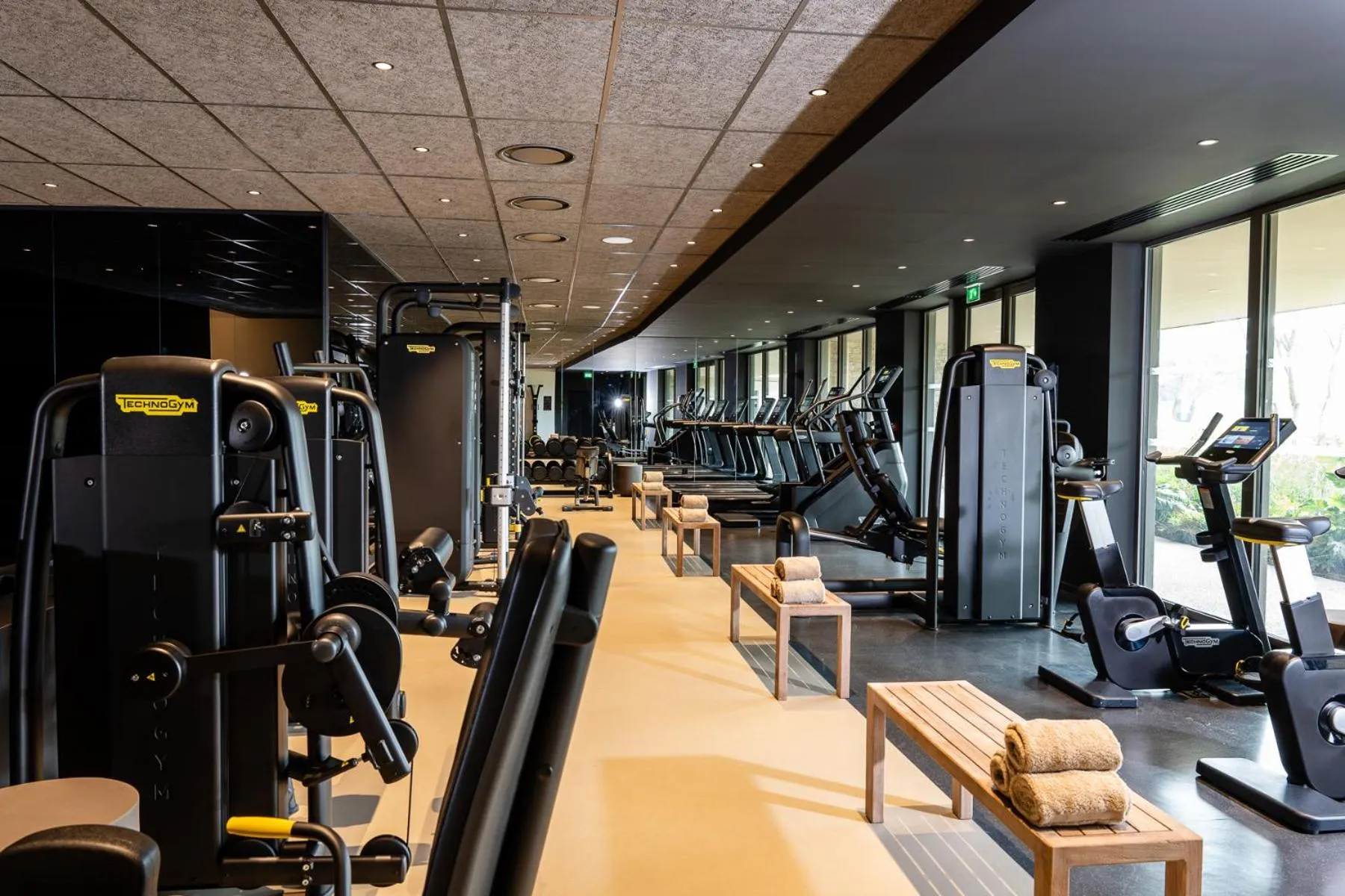 Fitness centre/facilities in Hôtel Horizon Resort Massane & Spa