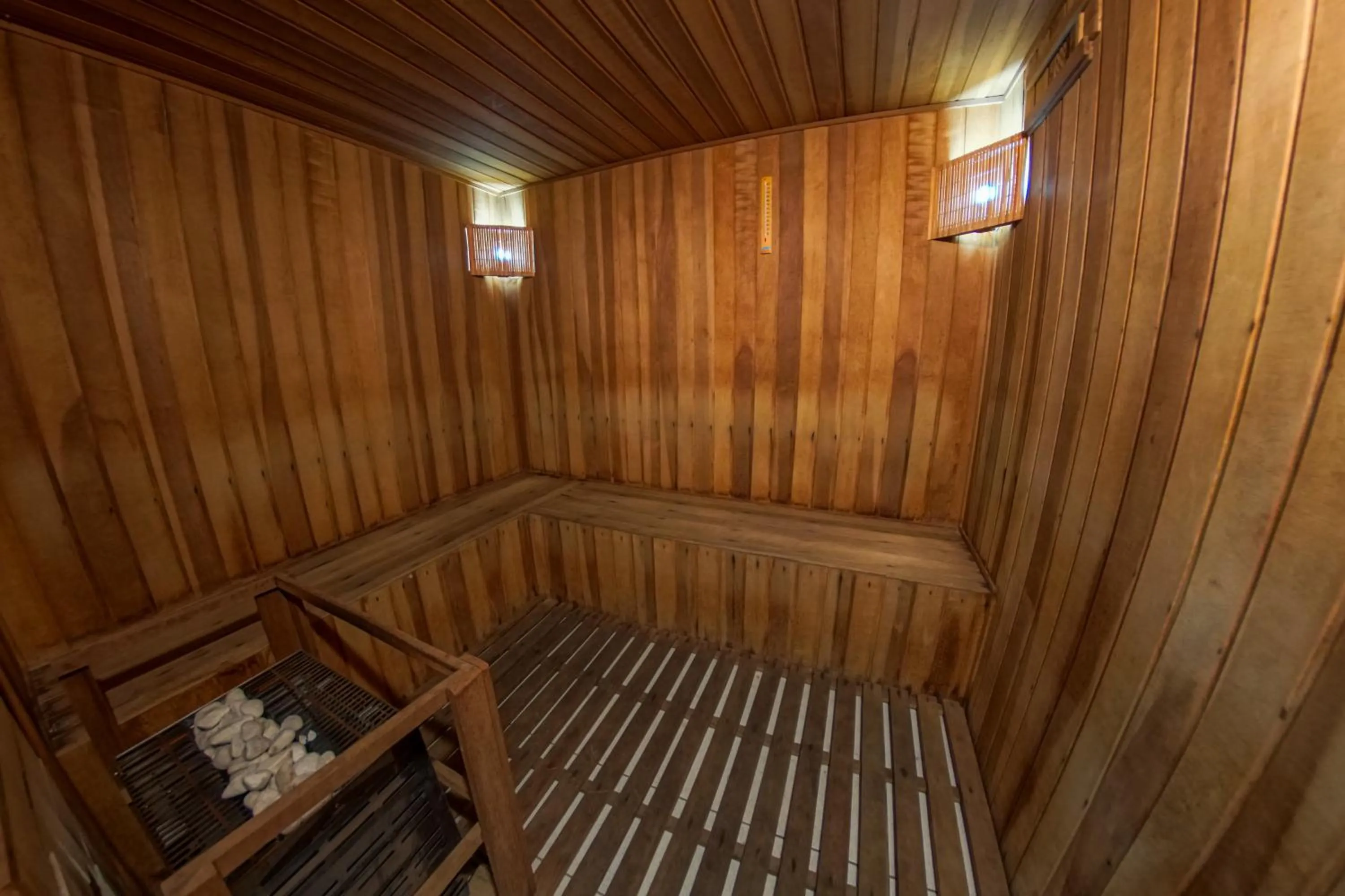 Sauna in Hotel Euro Suite Campinas by Nacional Inn - Próximo ao Cambuí