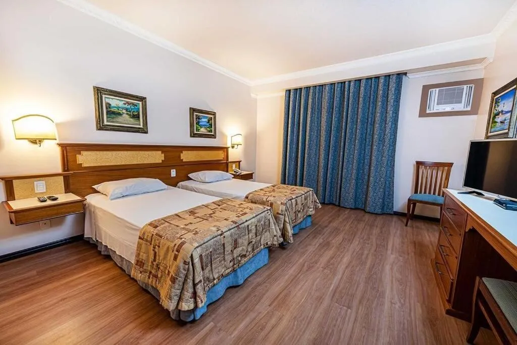 Photo of the whole room, Bed in Hotel Euro Suite Campinas by Nacional Inn - Próximo ao Cambuí