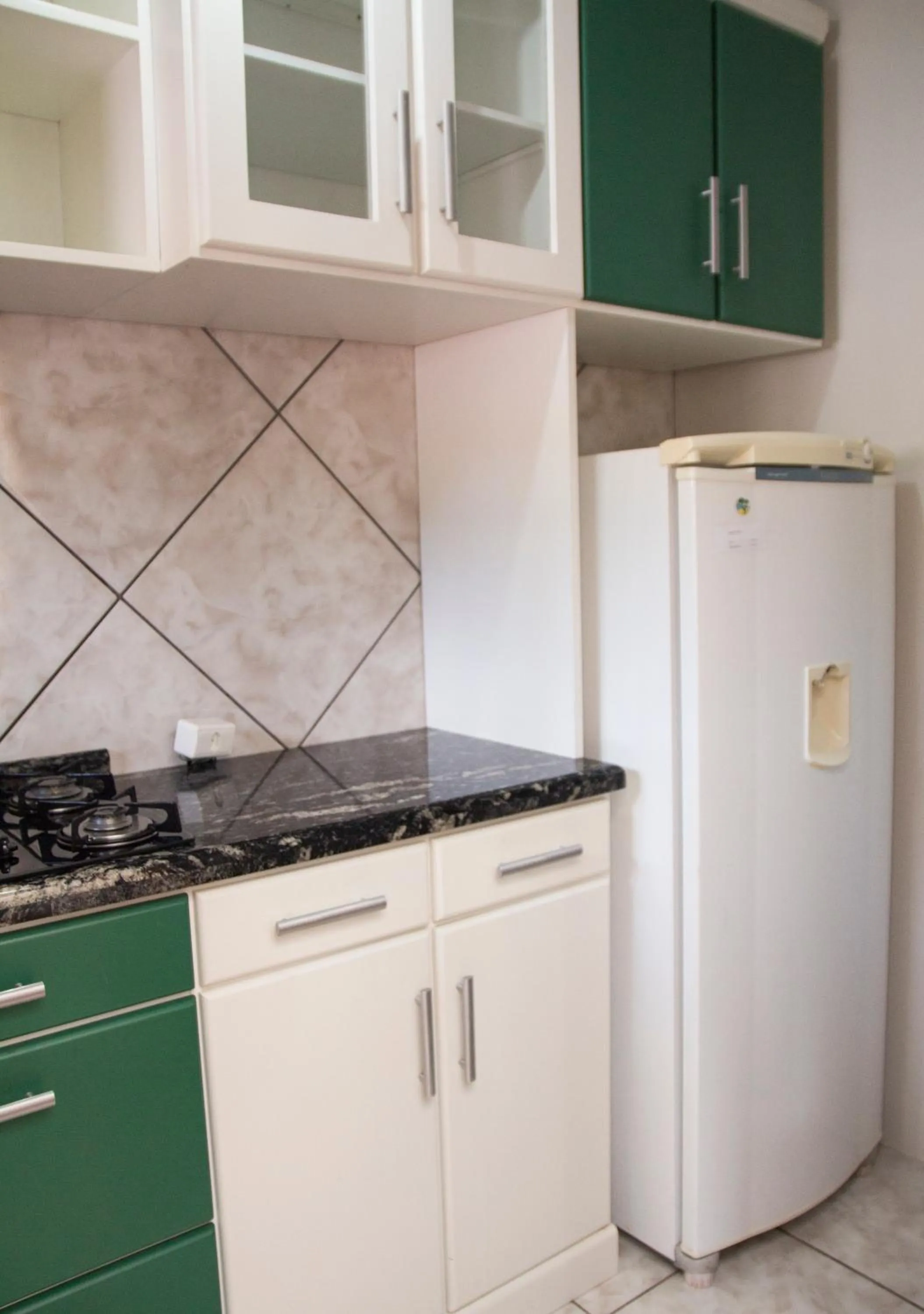 Kitchen or kitchenette in Pousada Caminho dos Plátanos