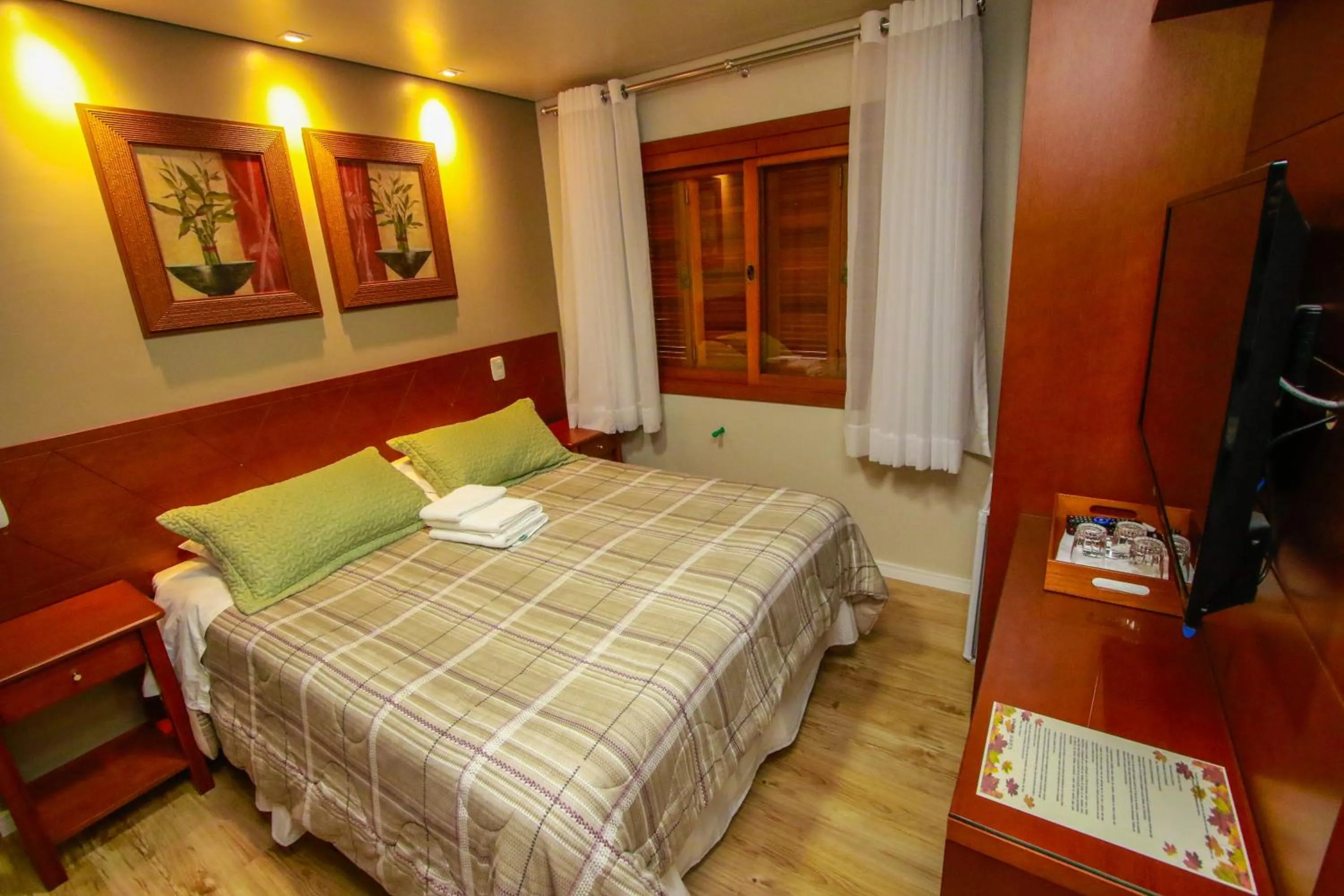 Bedroom, Bed in Pousada Caminho dos Plátanos