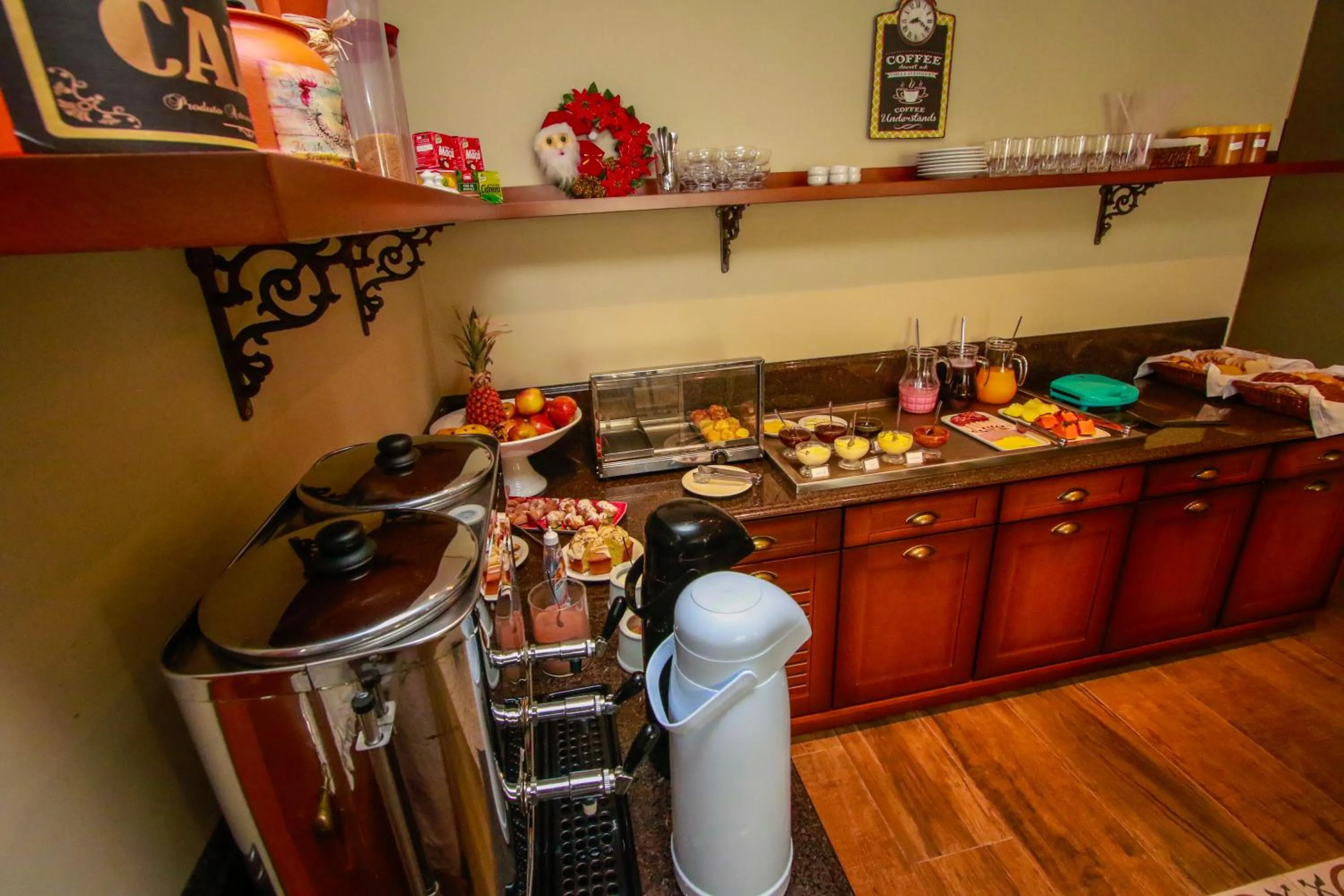 Breakfast in Pousada Caminho dos Plátanos