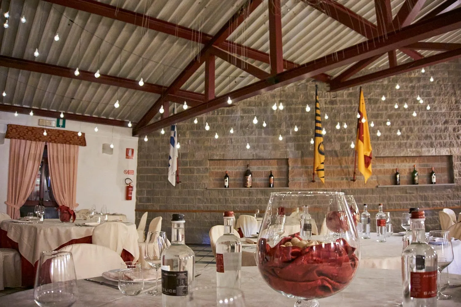 Restaurant/places to eat in Al Brunello