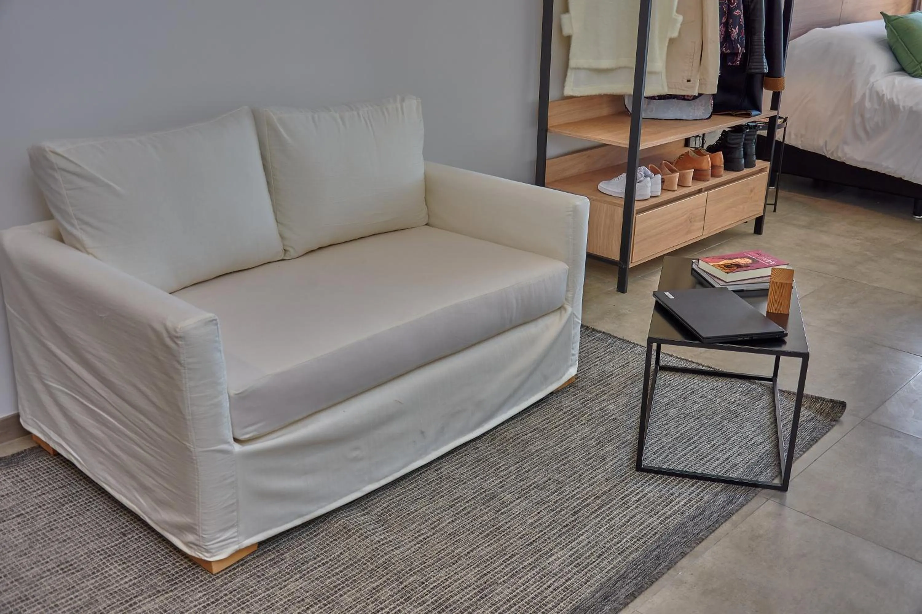 Living room, Bed in Babel Campus