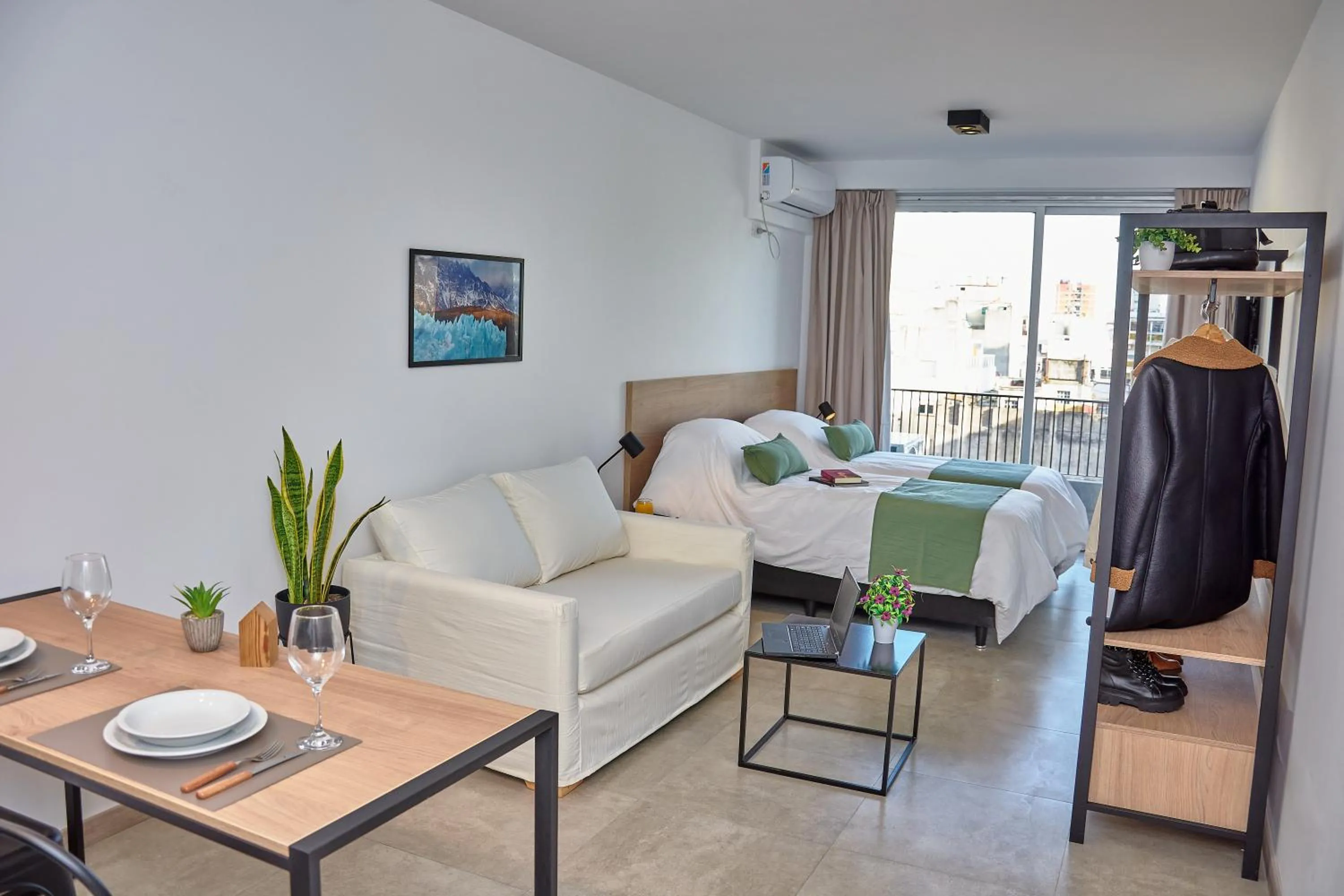 Photo of the whole room in Babel Campus