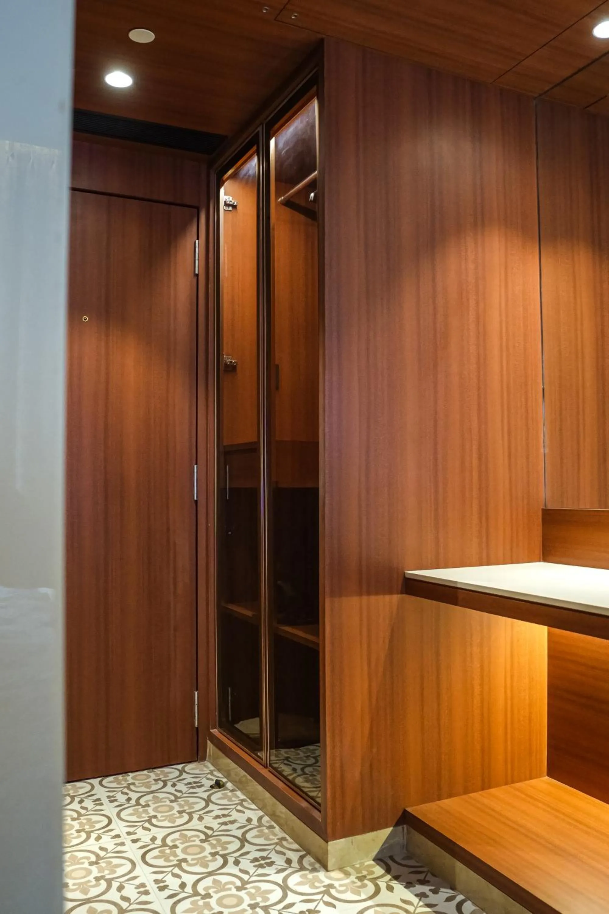 wardrobe in InstaFeel Hotel