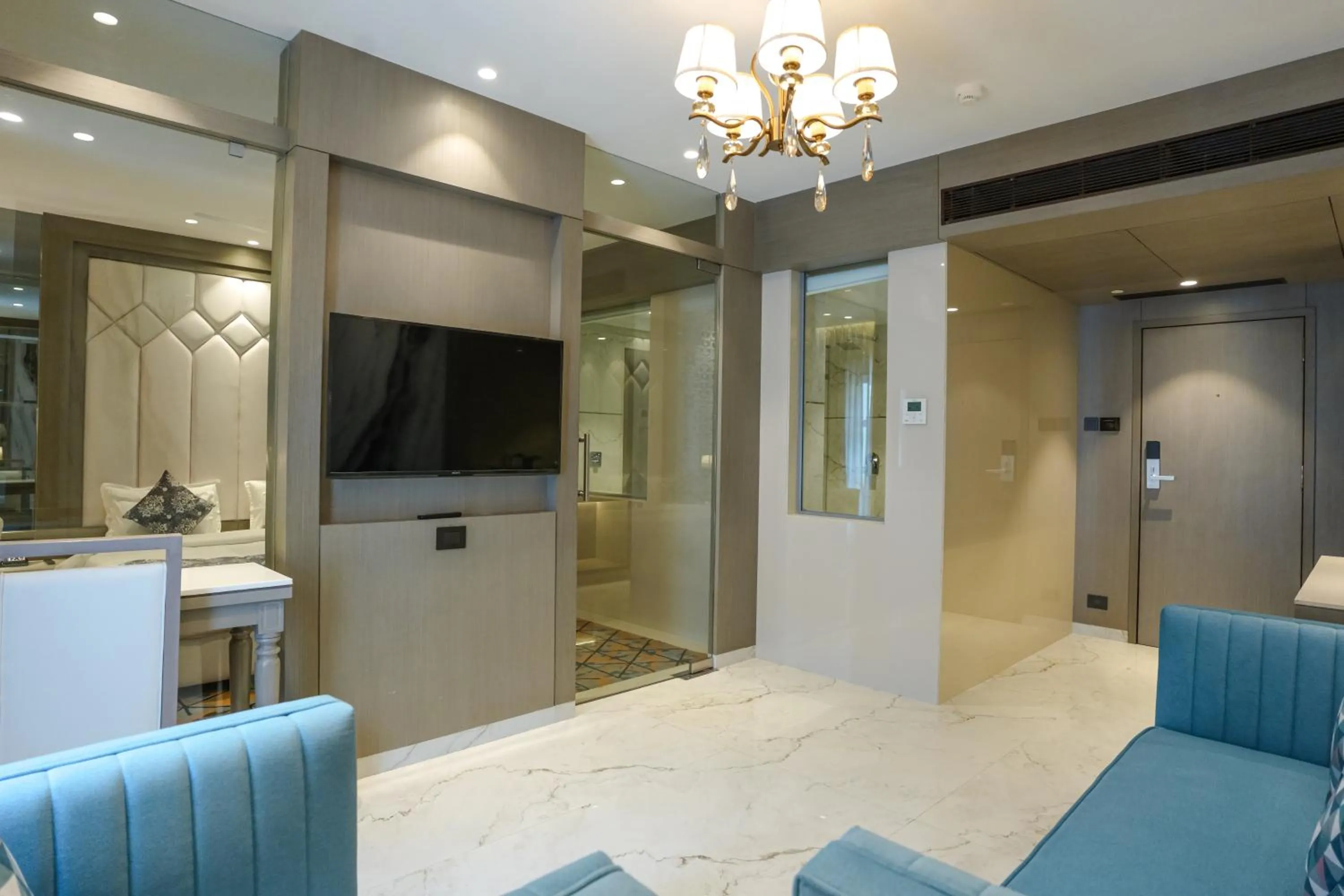 TV and multimedia in InstaFeel Hotel