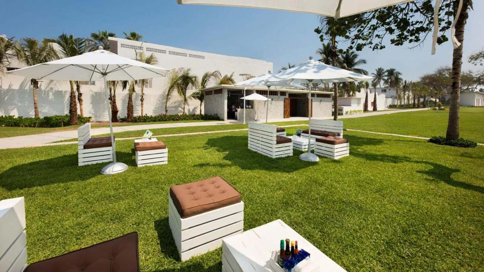 Beach in Palacio Mundo Imperial Riviera Diamante Acapulco All Inclusive