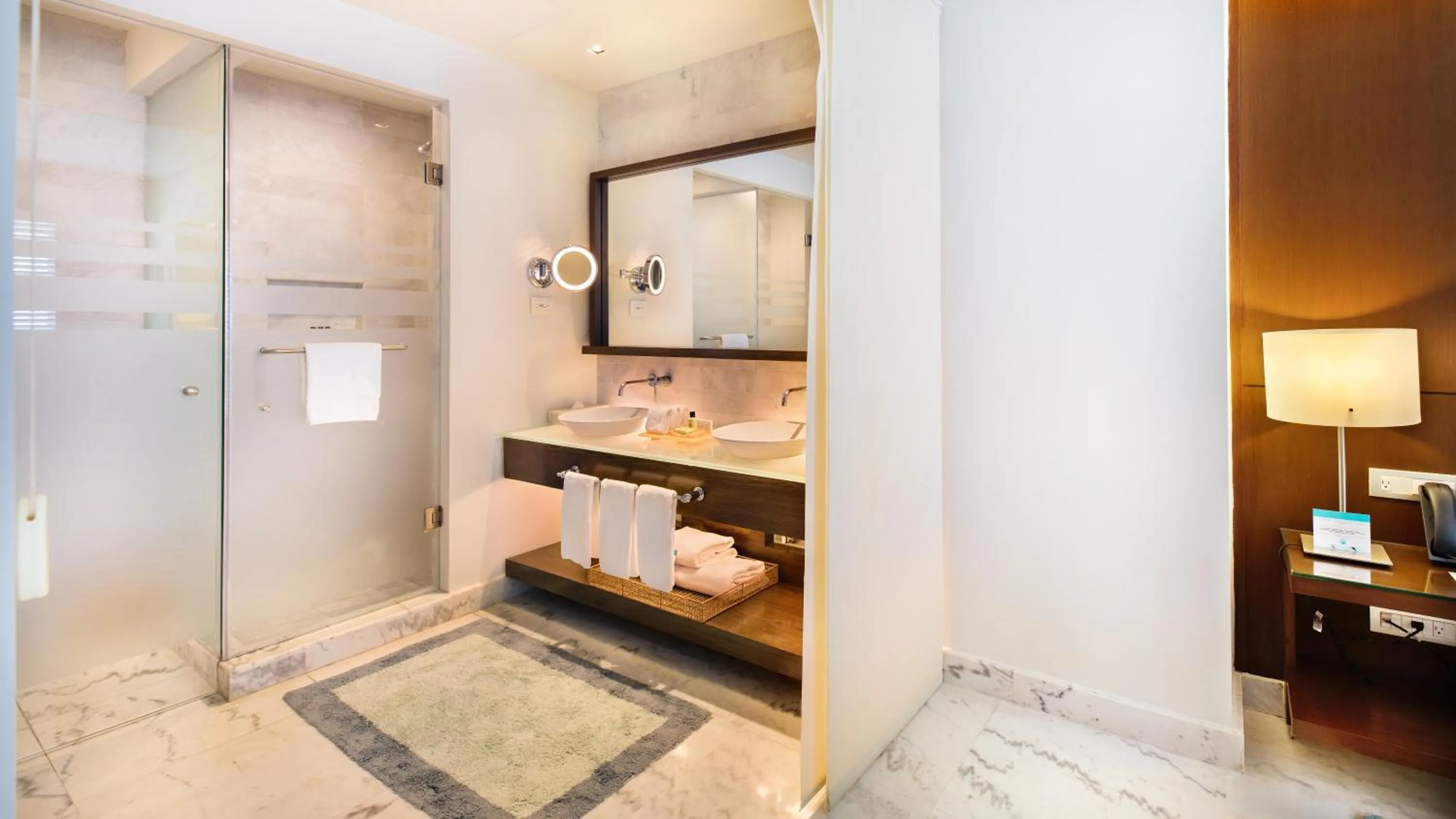 Bathroom in Palacio Mundo Imperial Riviera Diamante Acapulco All Inclusive