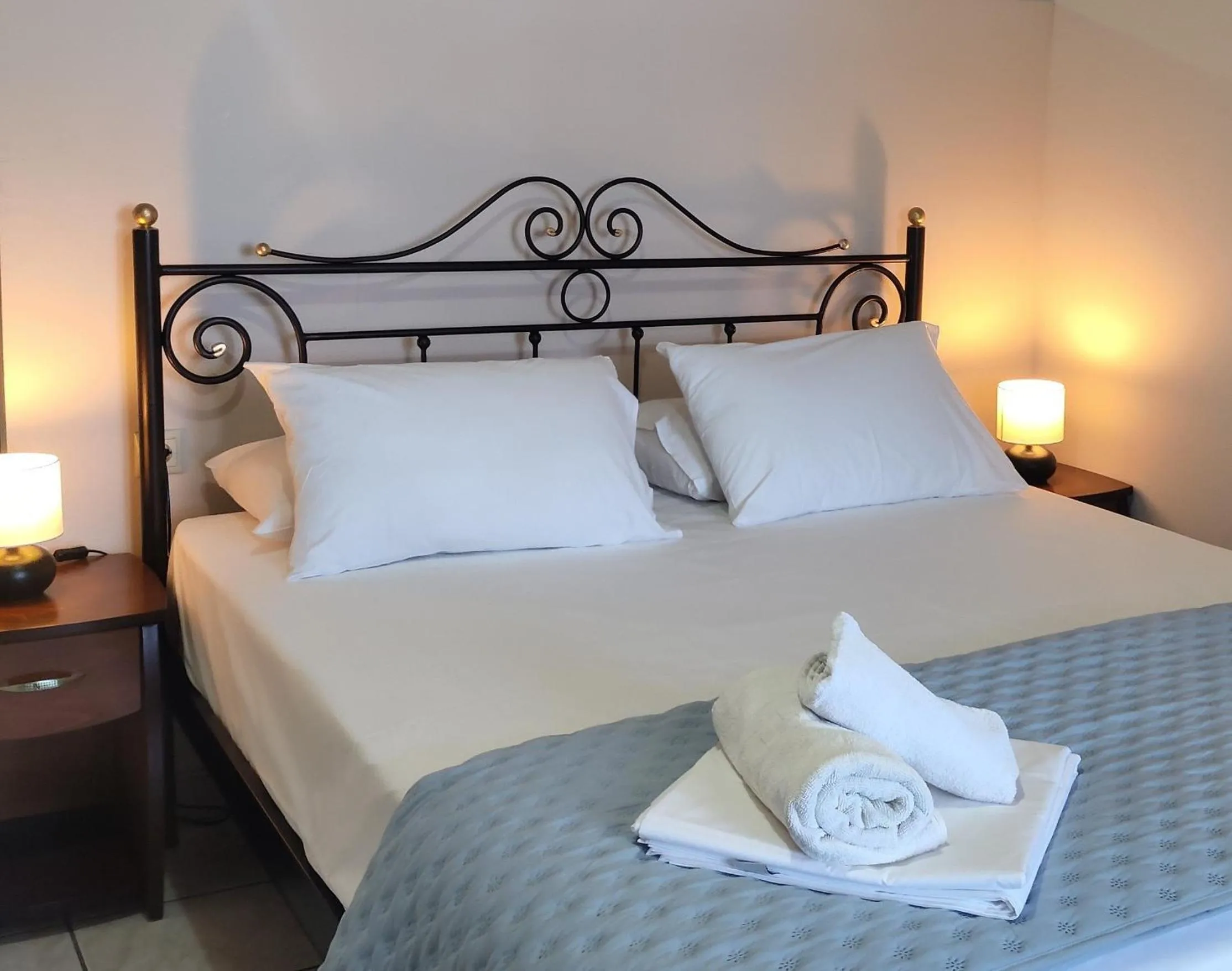 Bed in Captain Nick Aparthotel