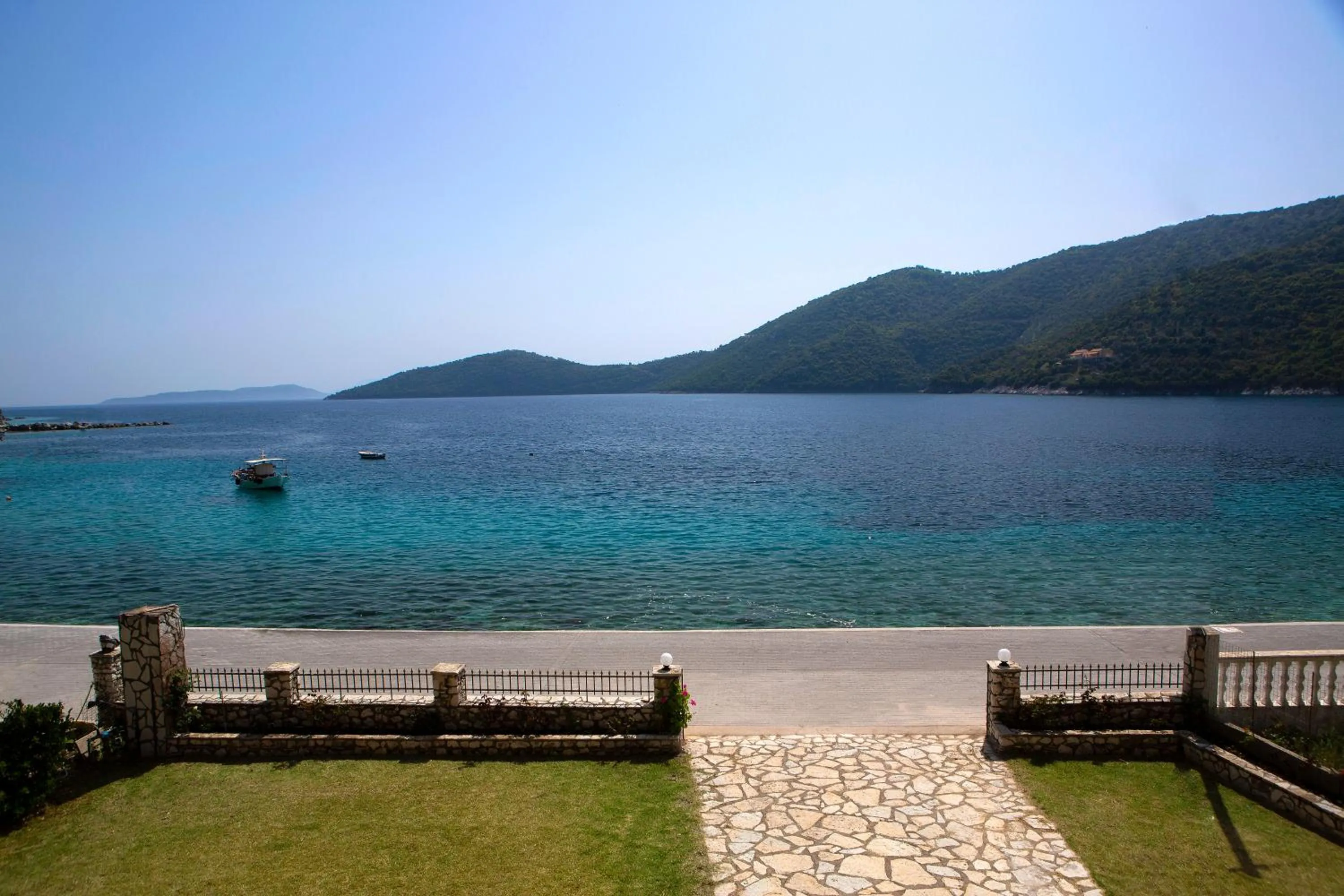 Natural landscape in Captain Nick Aparthotel